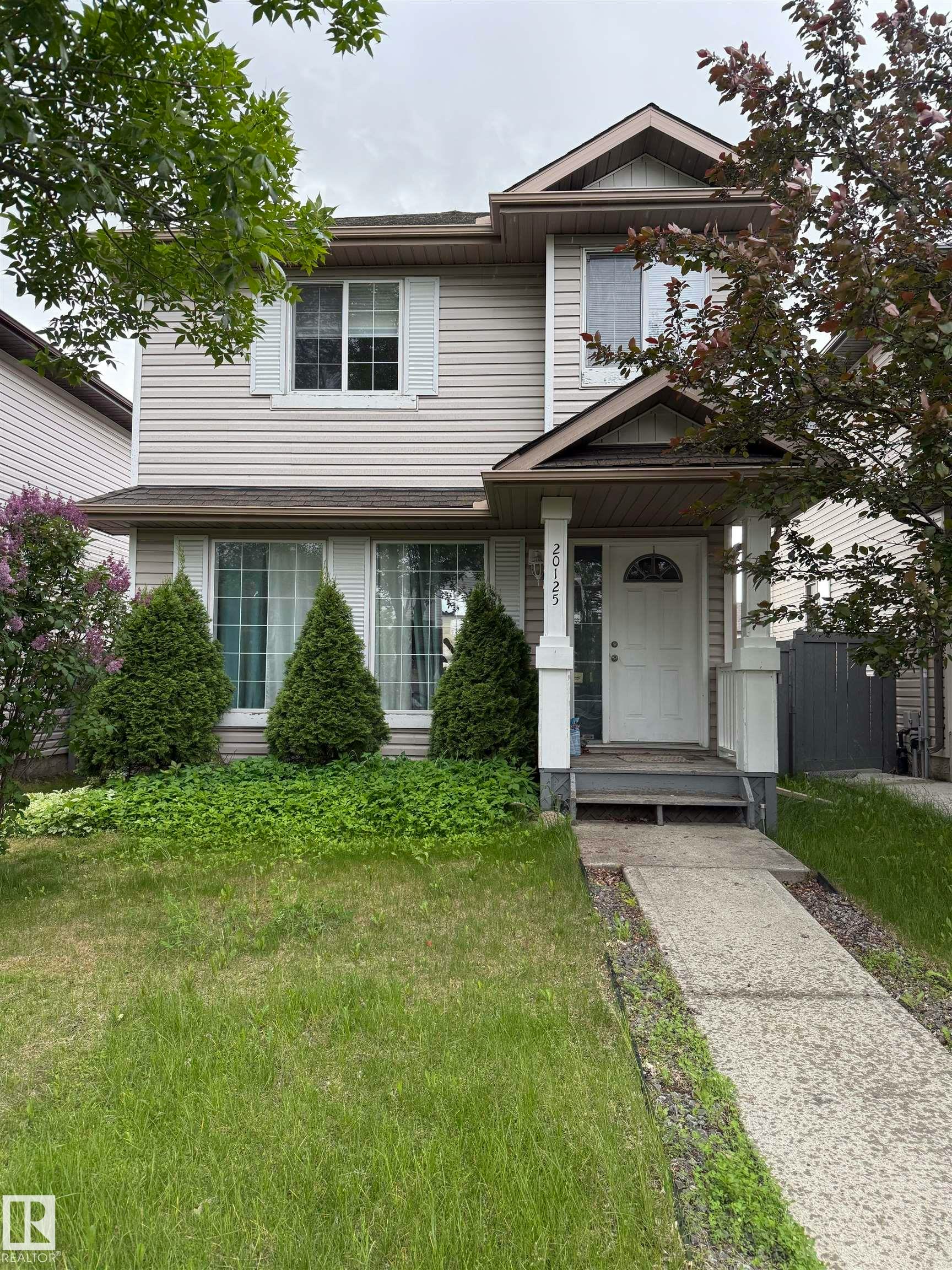 20125 53 Avenue NW, Edmonton, AB, T6M 2W3