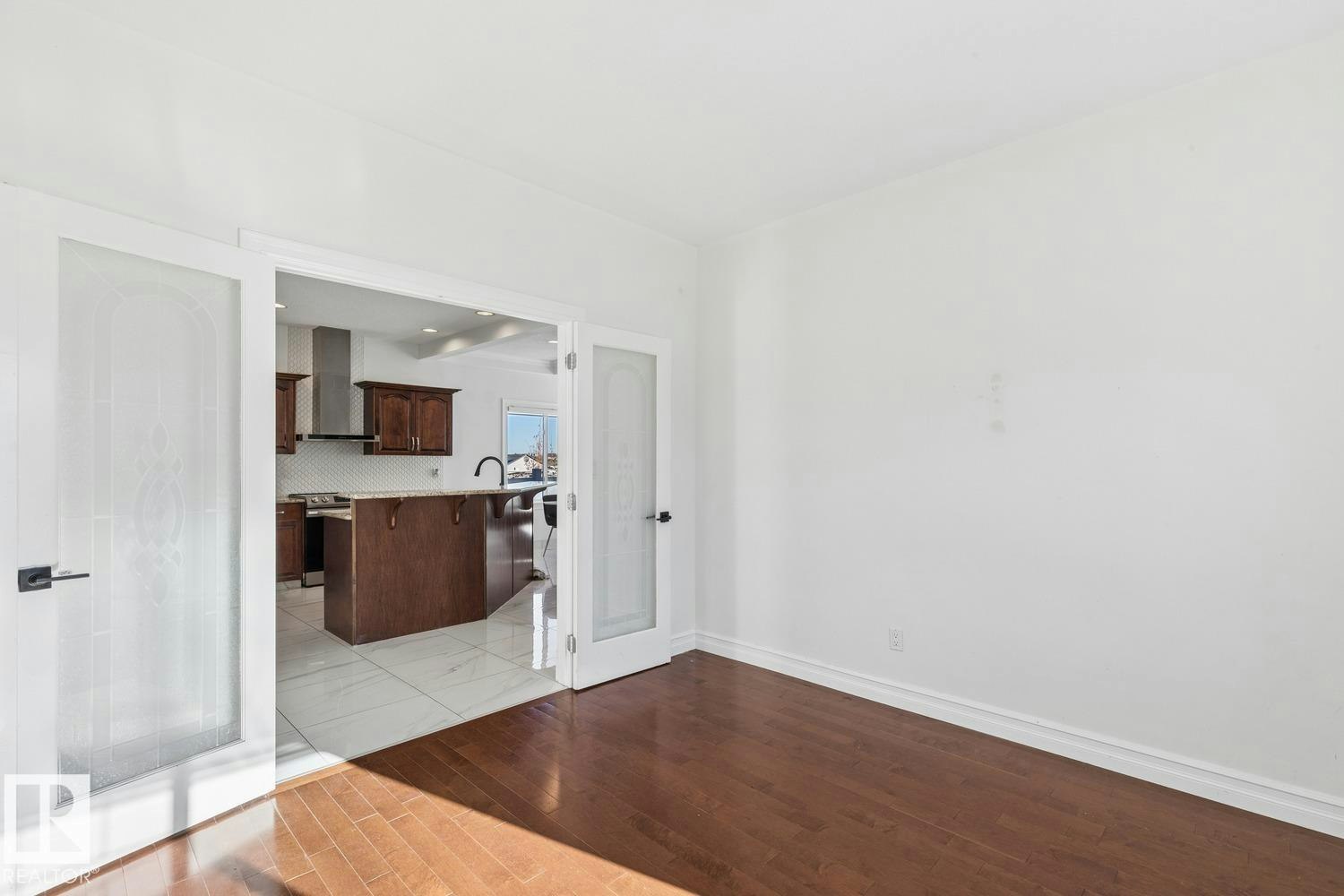 15803 95 Street, Edmonton, AB, T5Z 0G1 - 7