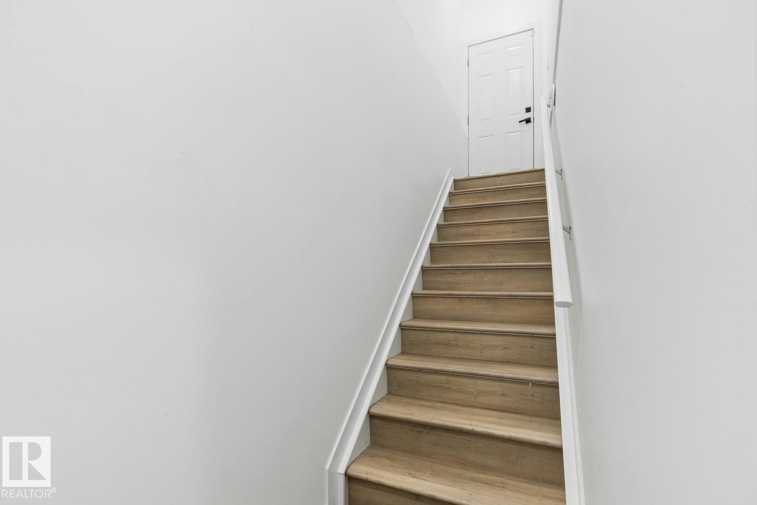 15803 95 Street, Edmonton, AB, T5Z 0G1 - 44