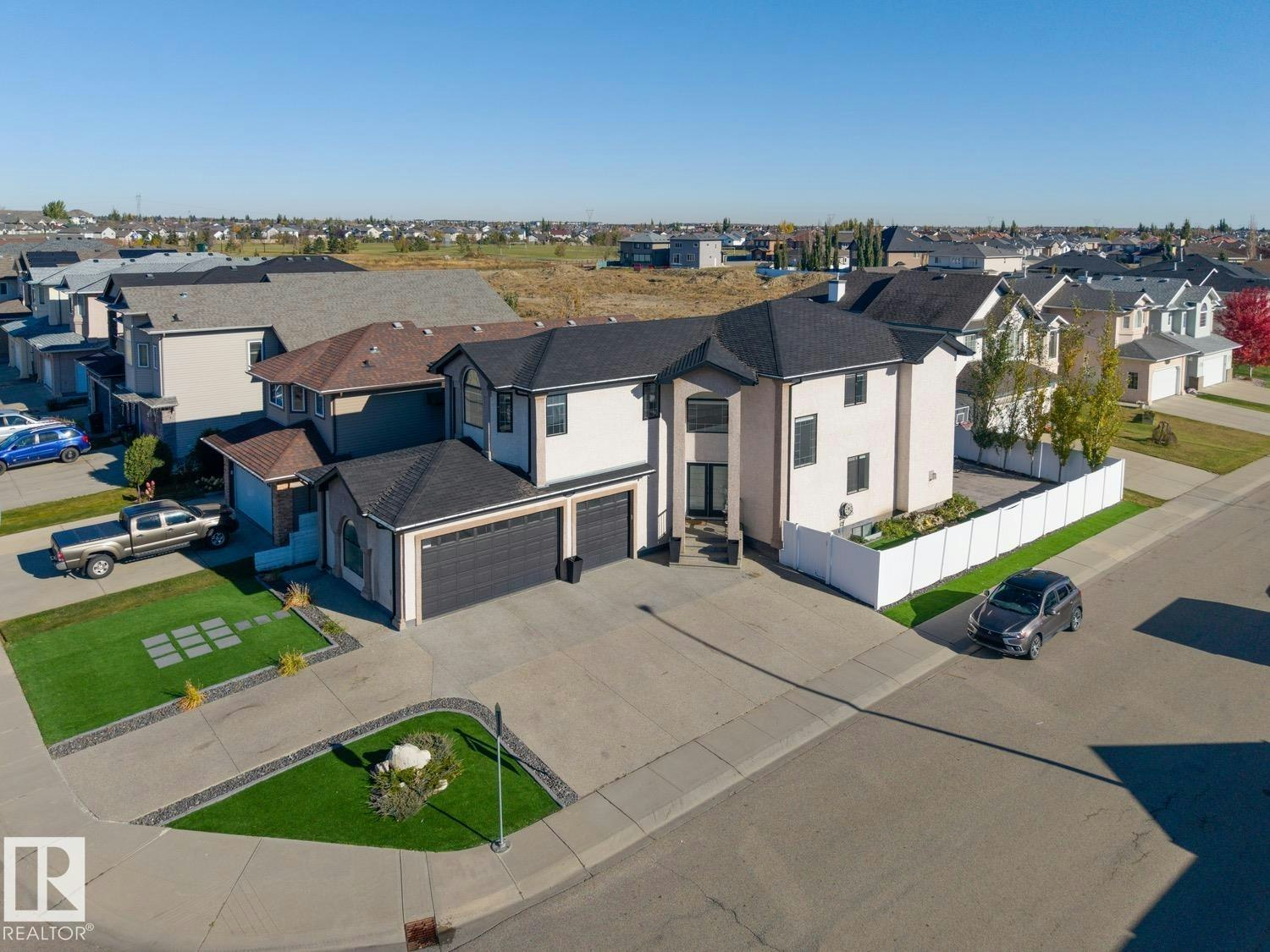 15803 95 Street, Edmonton, AB, T5Z 0G1 - 66