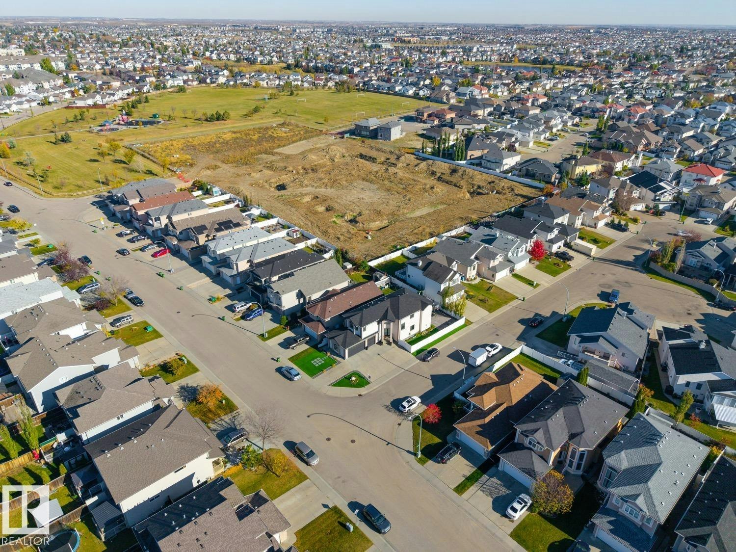 15803 95 Street, Edmonton, AB, T5Z 0G1 - 70