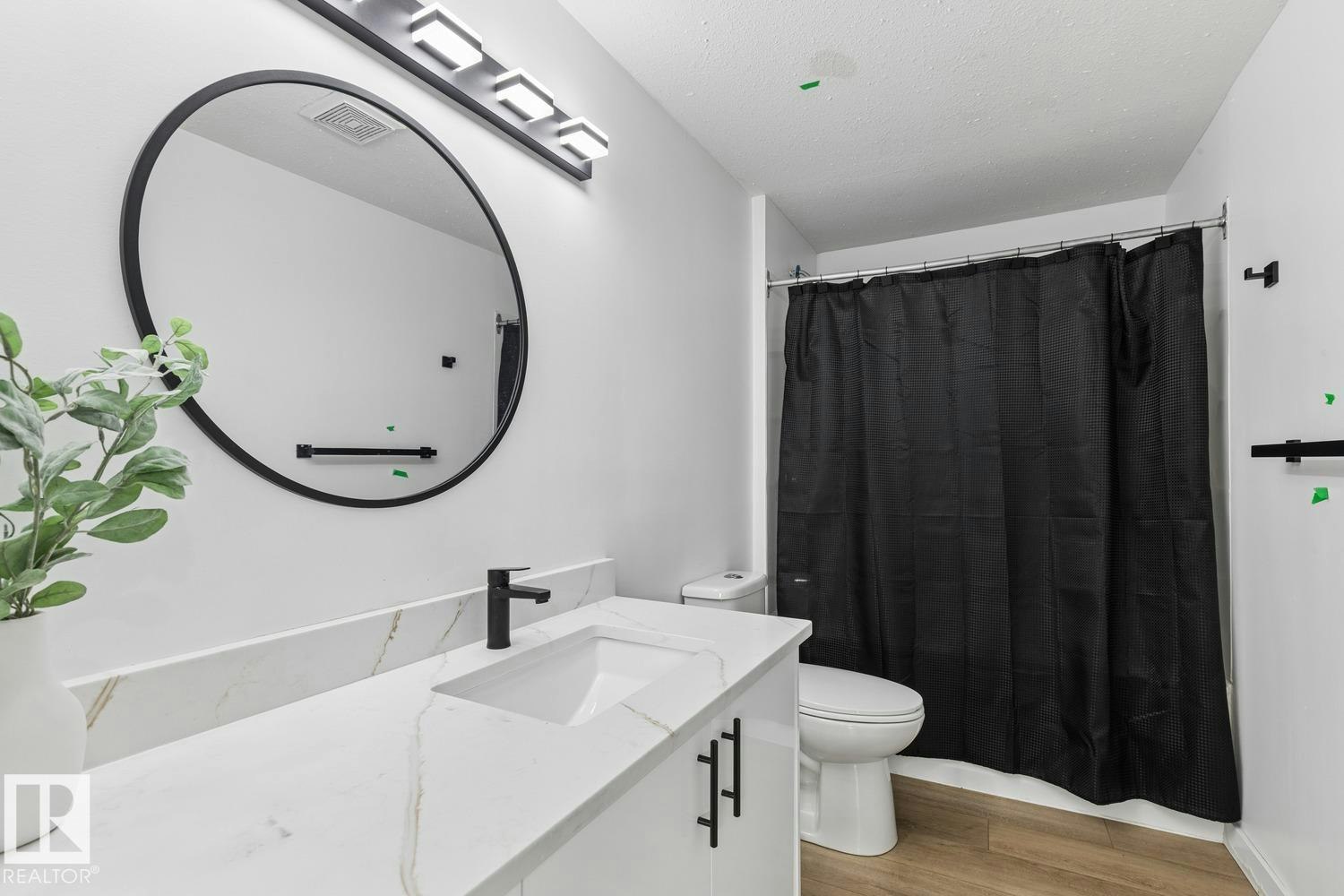 15803 95 Street, Edmonton, AB, T5Z 0G1 - 55