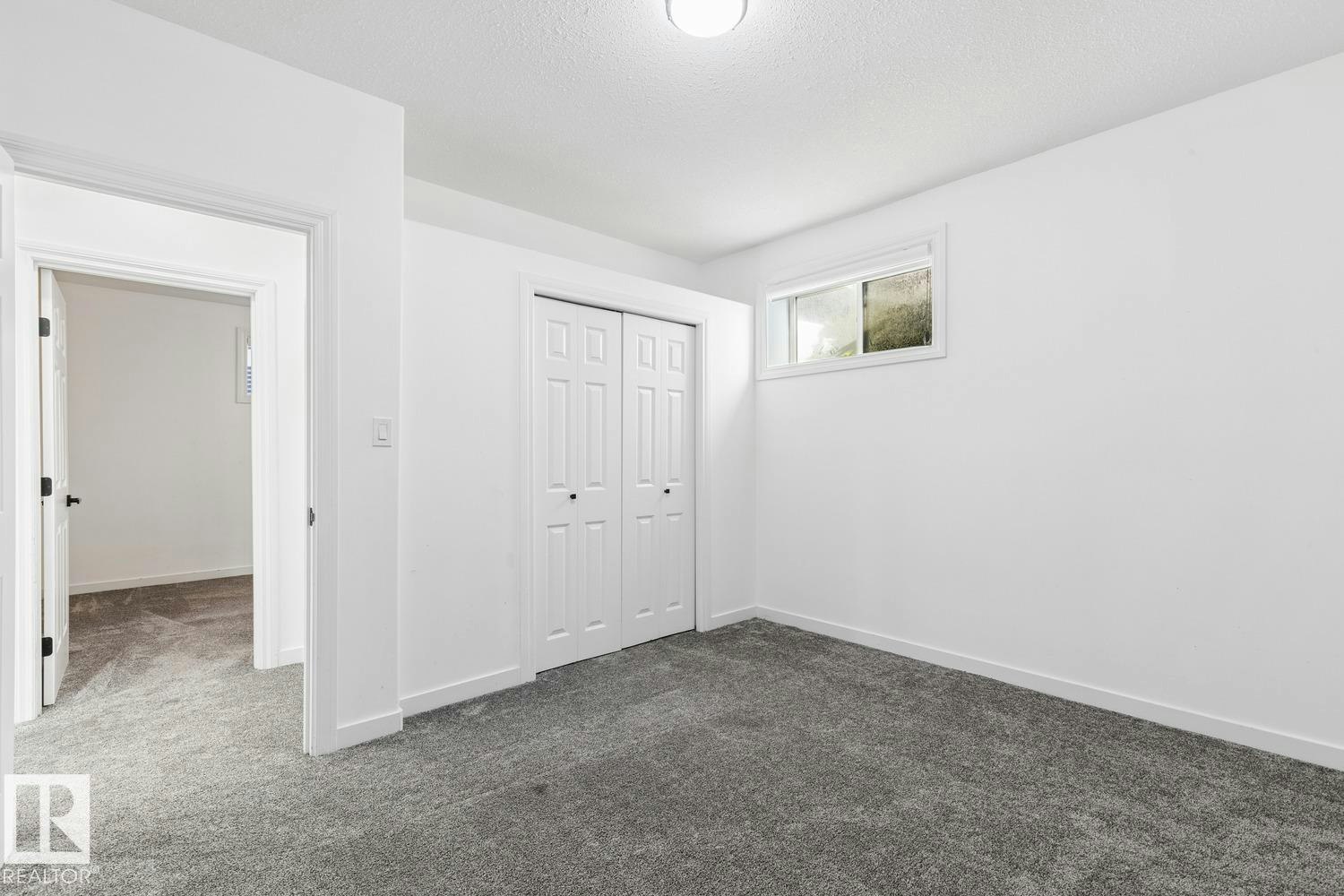 15803 95 Street, Edmonton, AB, T5Z 0G1 - 52