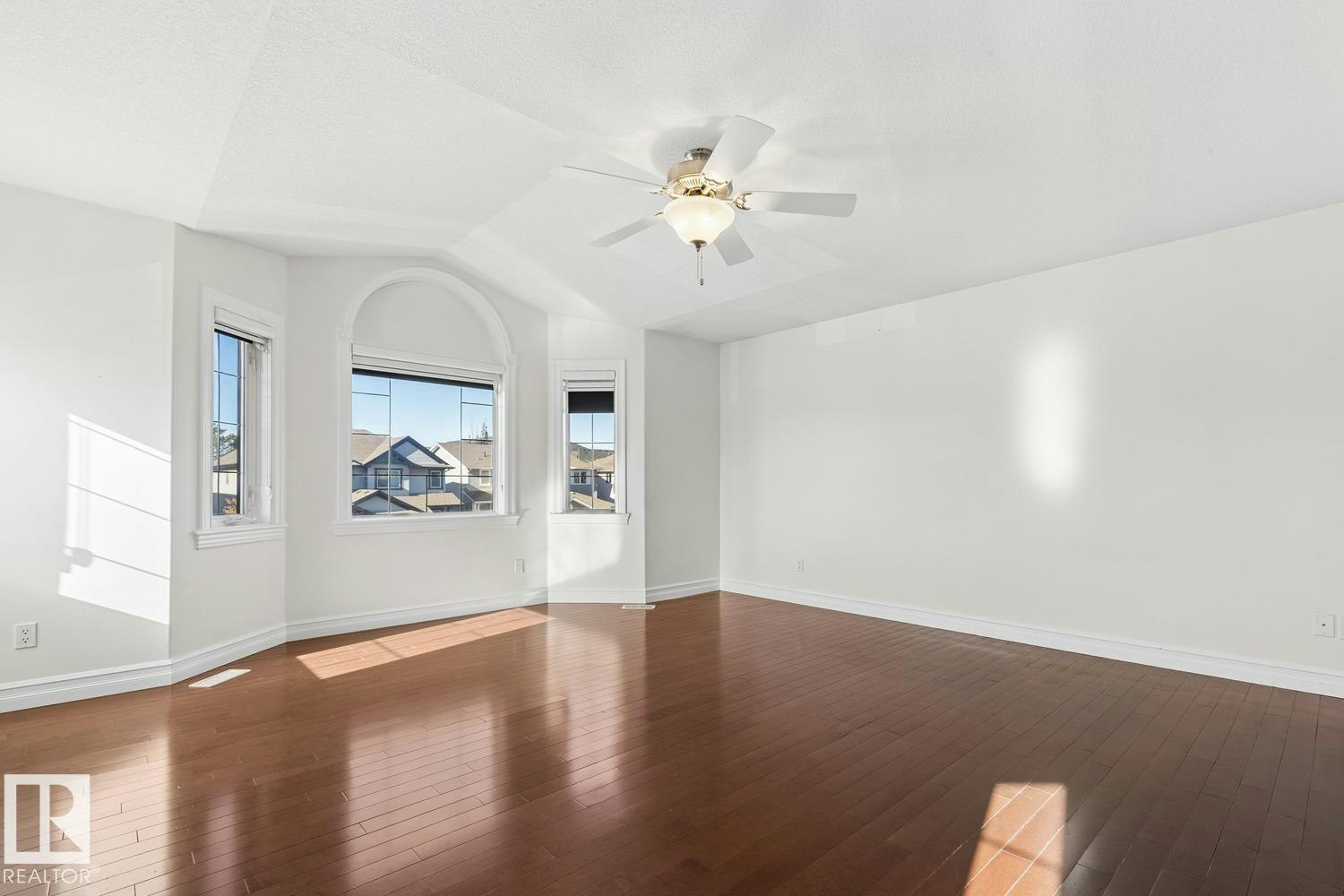 15803 95 Street, Edmonton, AB, T5Z 0G1 - 23