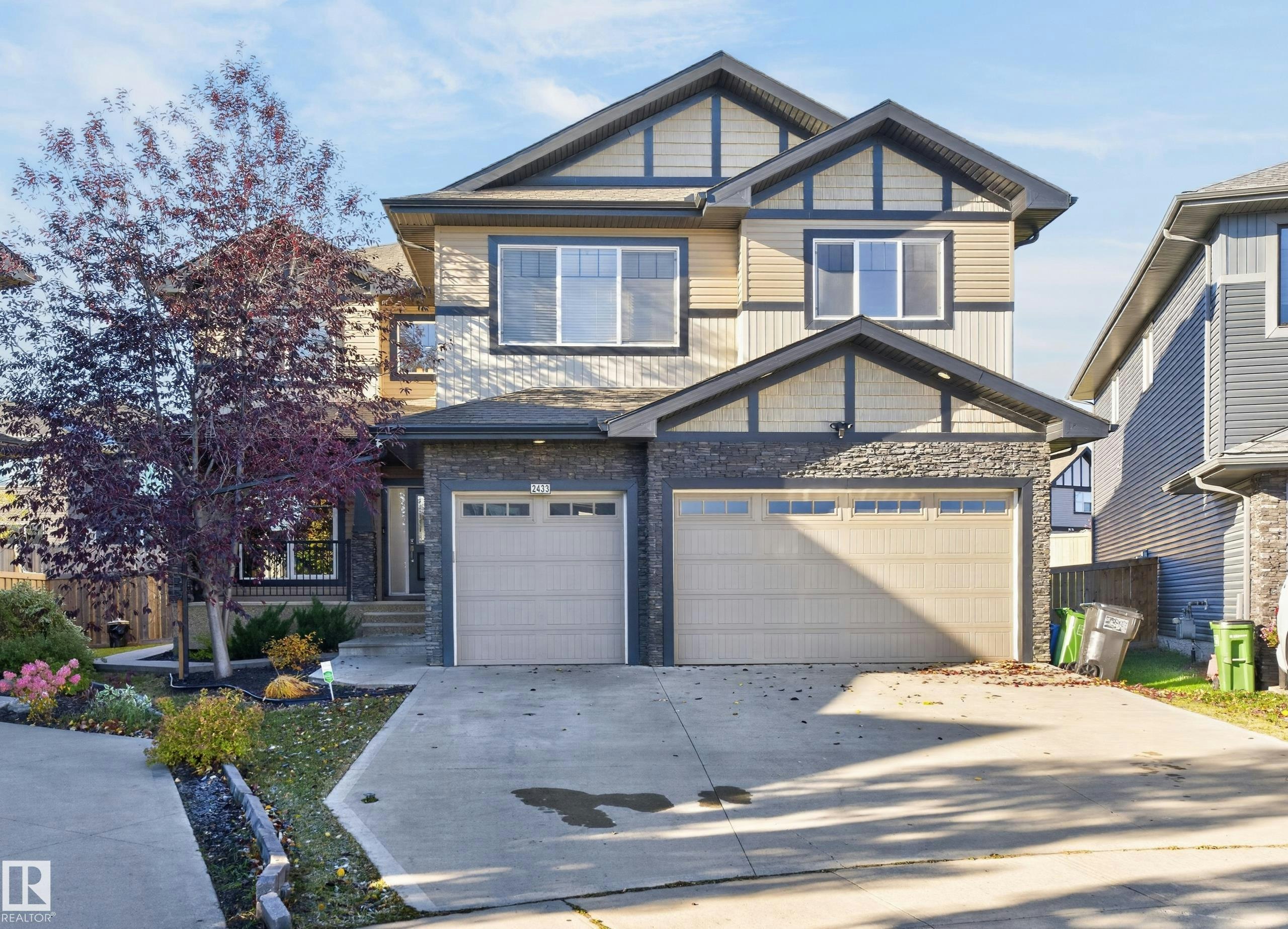 2433 Ashcraft Crescent, Edmonton, AB, T6W 2M9