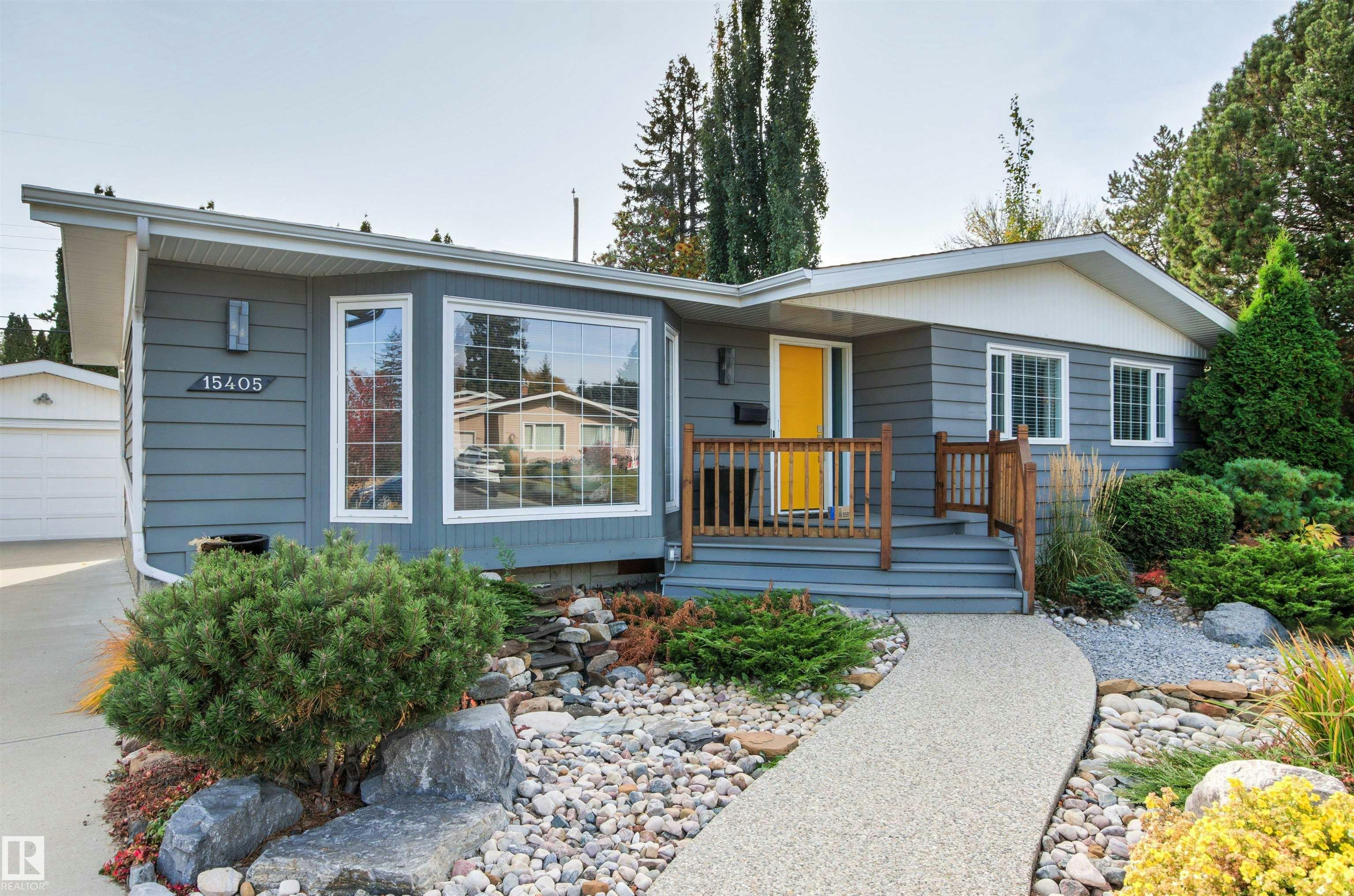 15405 75 Avenue, Edmonton, AB, T5R 2Y9