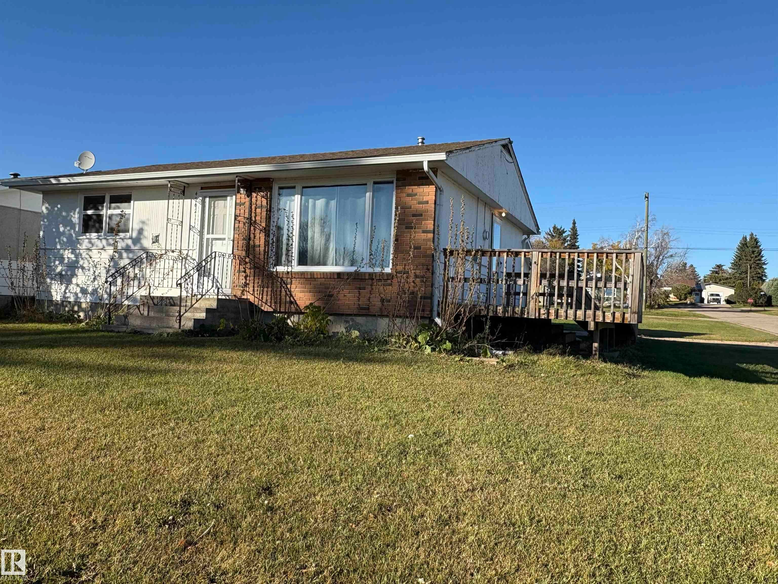4902 52 Avenue, Elk Point, AB, T0A 1A0