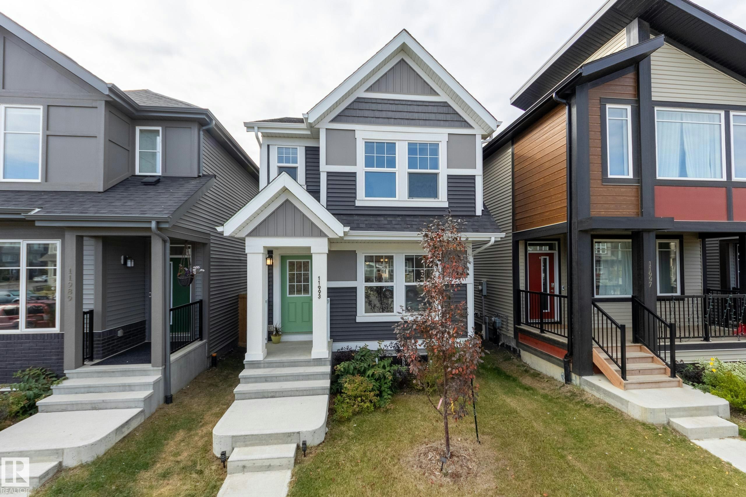 11993 35 Avenue, Edmonton, AB, T6W 5E9