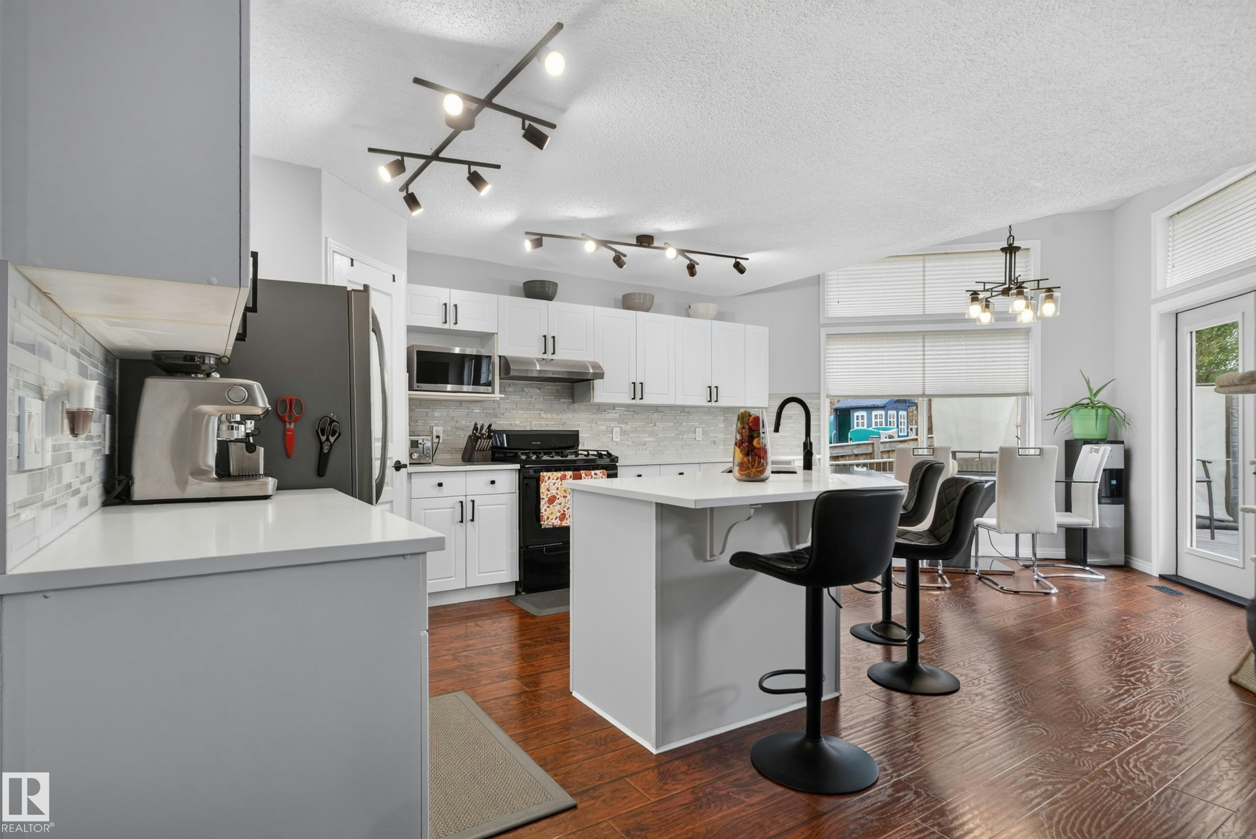 14832 48 Street, Edmonton, AB, T5Y 2X1 - 6