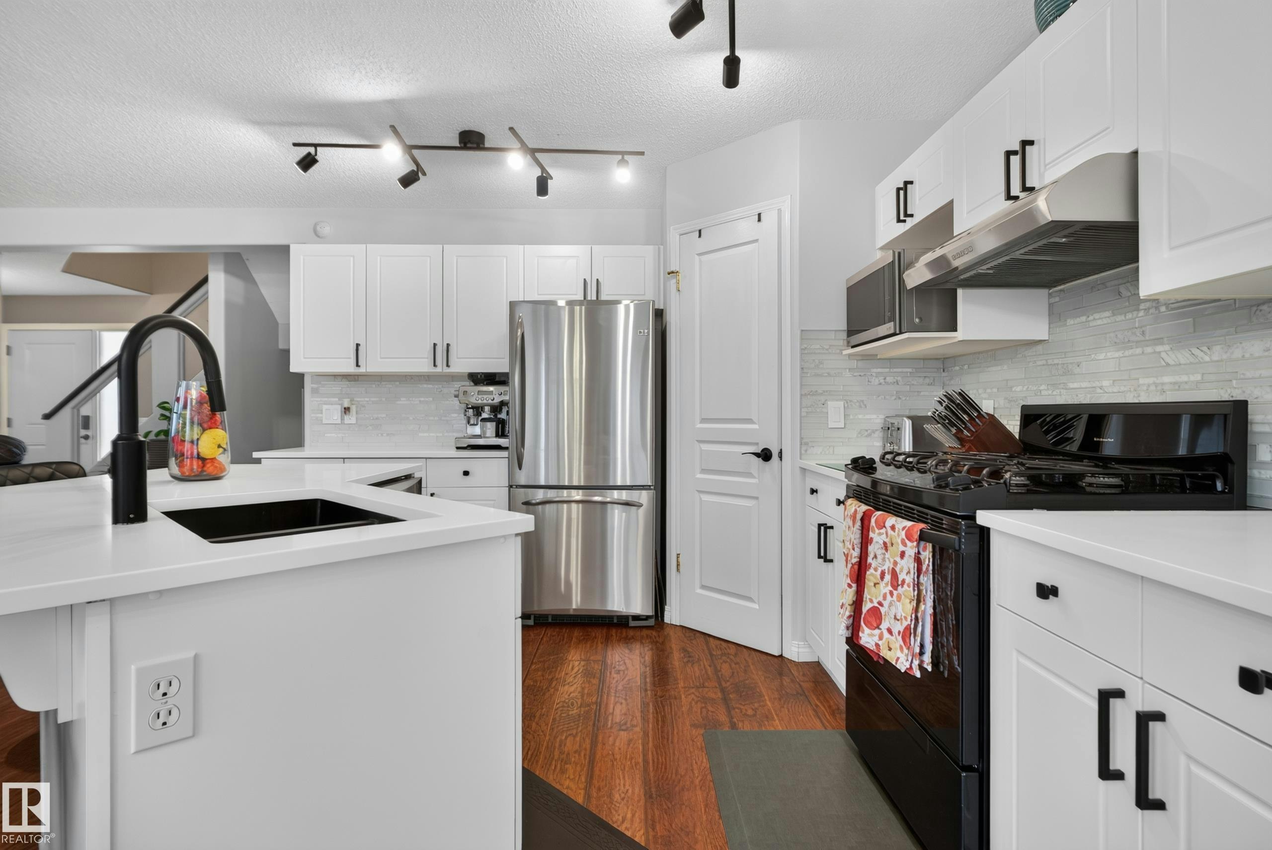 14832 48 Street, Edmonton, AB, T5Y 2X1 - 10