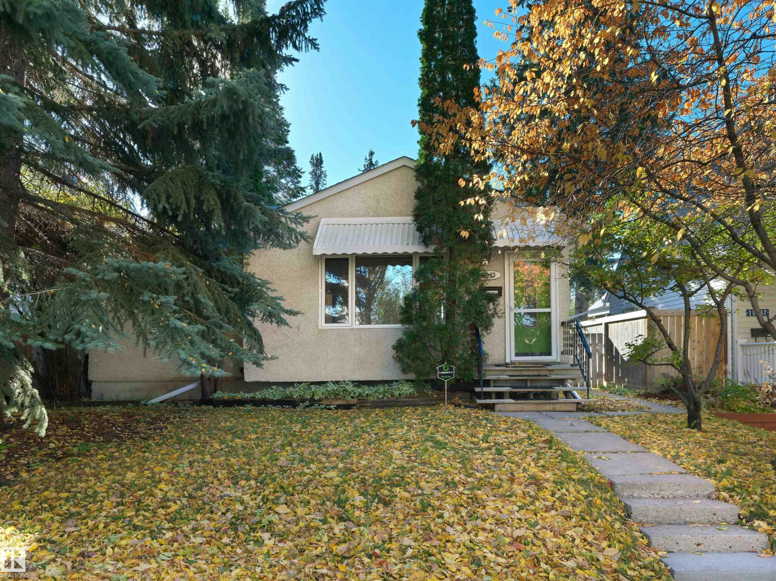 10943 63 Avenue, Edmonton, AB, T6H 1R1