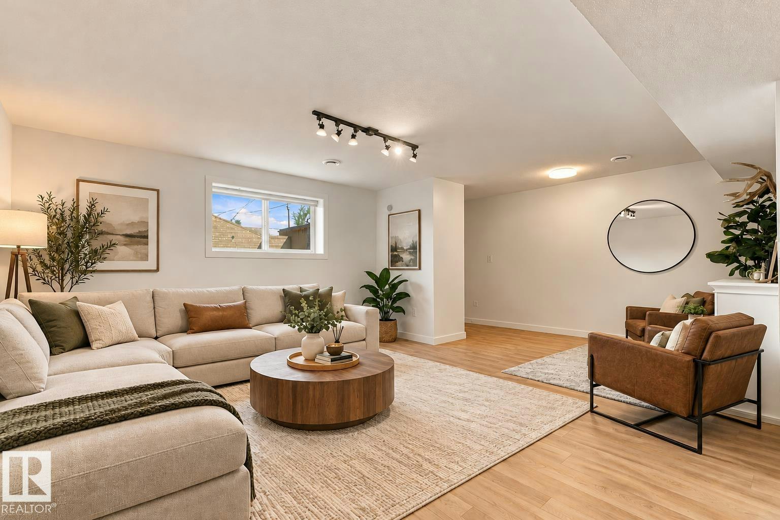 1908 36 Avenue, Edmonton, AB, T6T 1S9