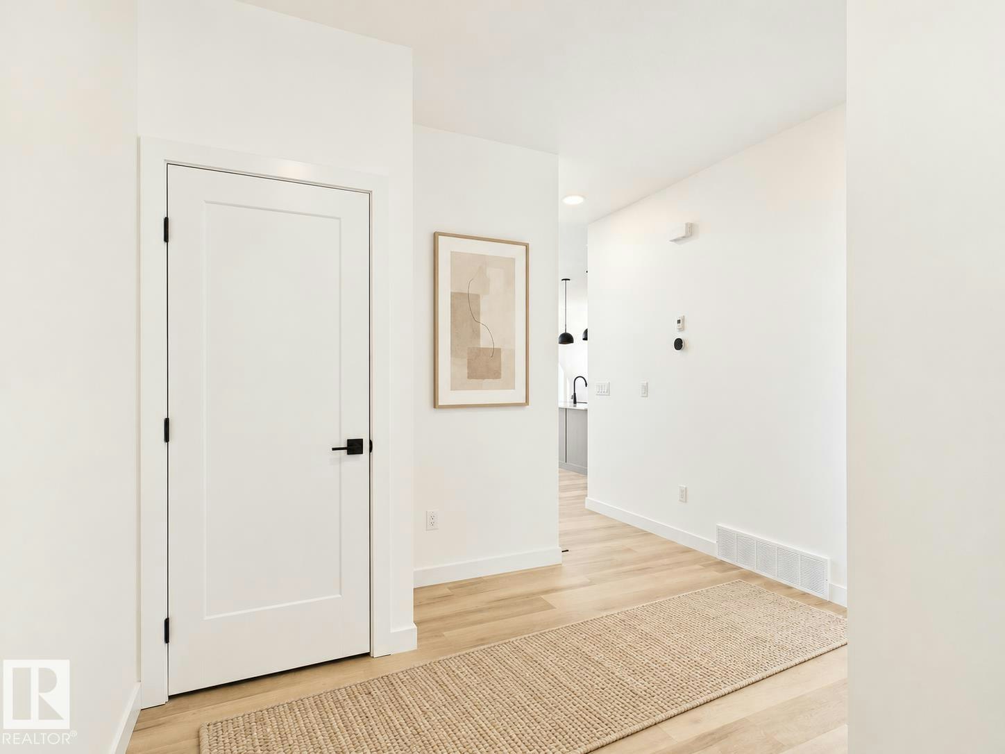 186 Scoria Wynd - 2