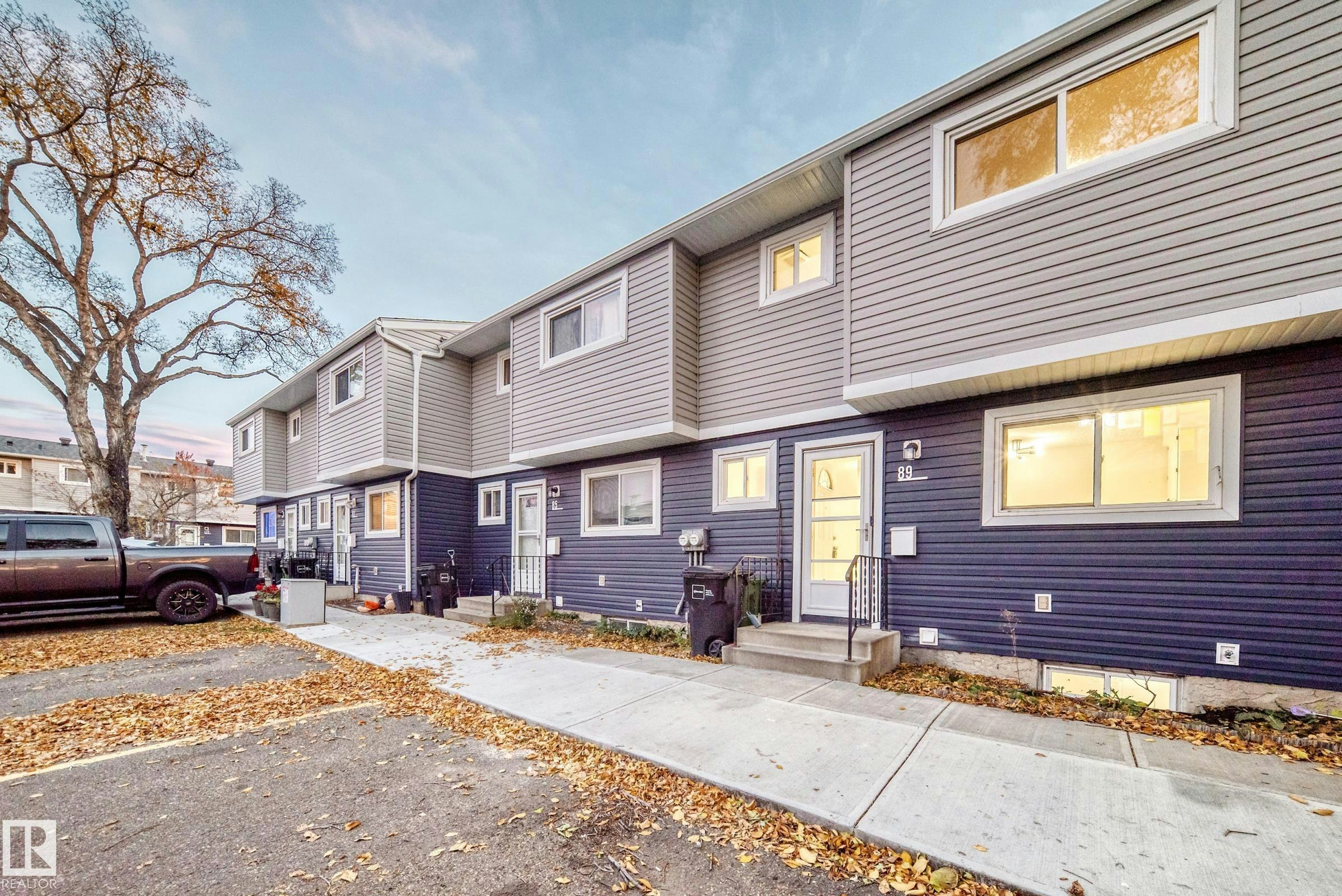 89 Habitat Crescent, Edmonton, AB, T5A 3K8