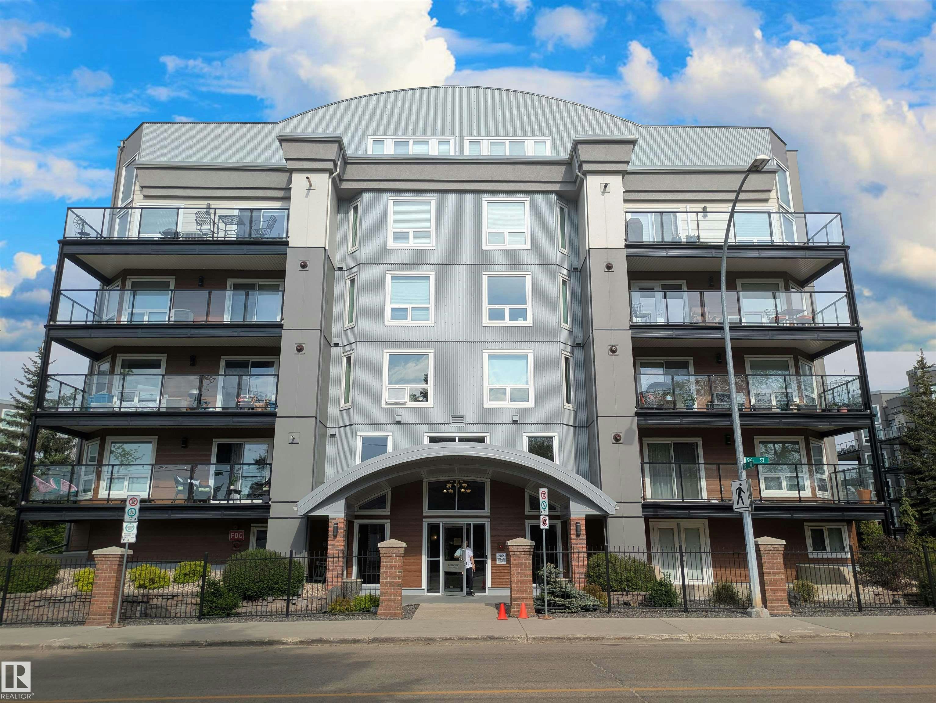 402-7905 96 Street, Edmonton, AB, T6C 4R3
