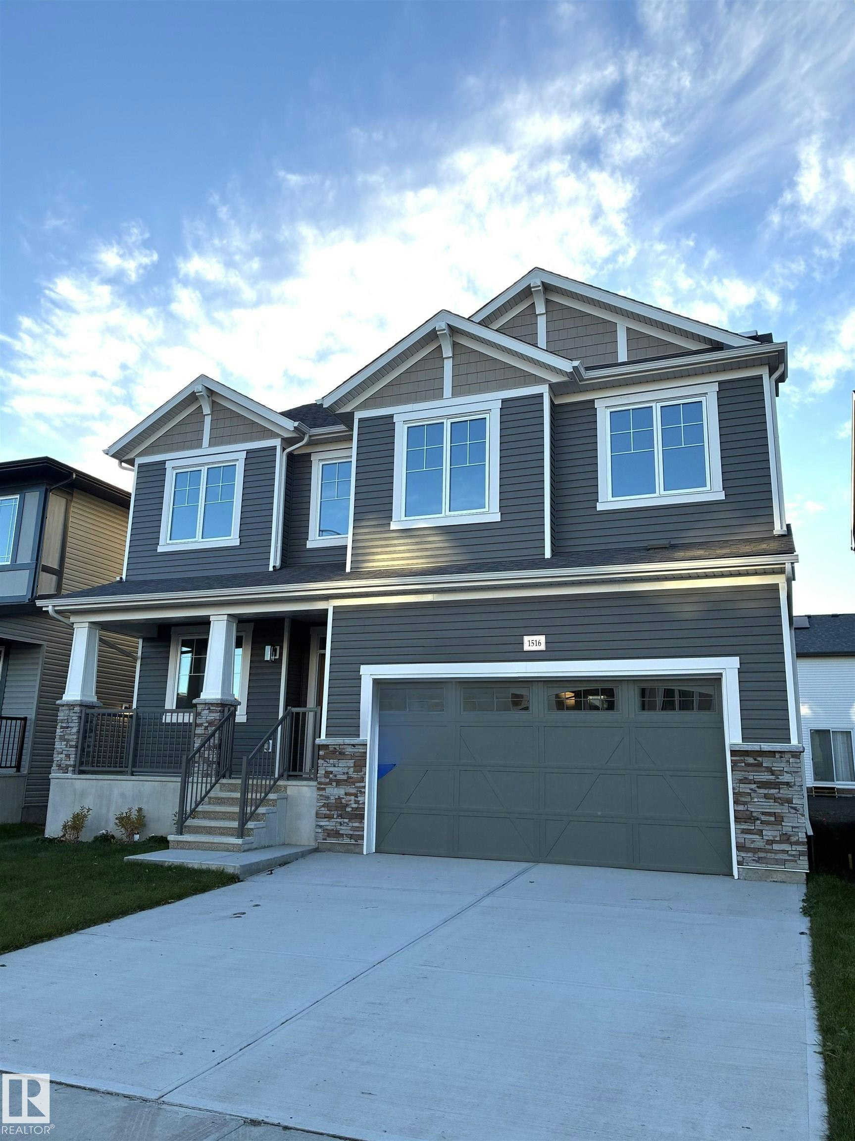 1516 205 Street, Edmonton, AB, T6M 3E7