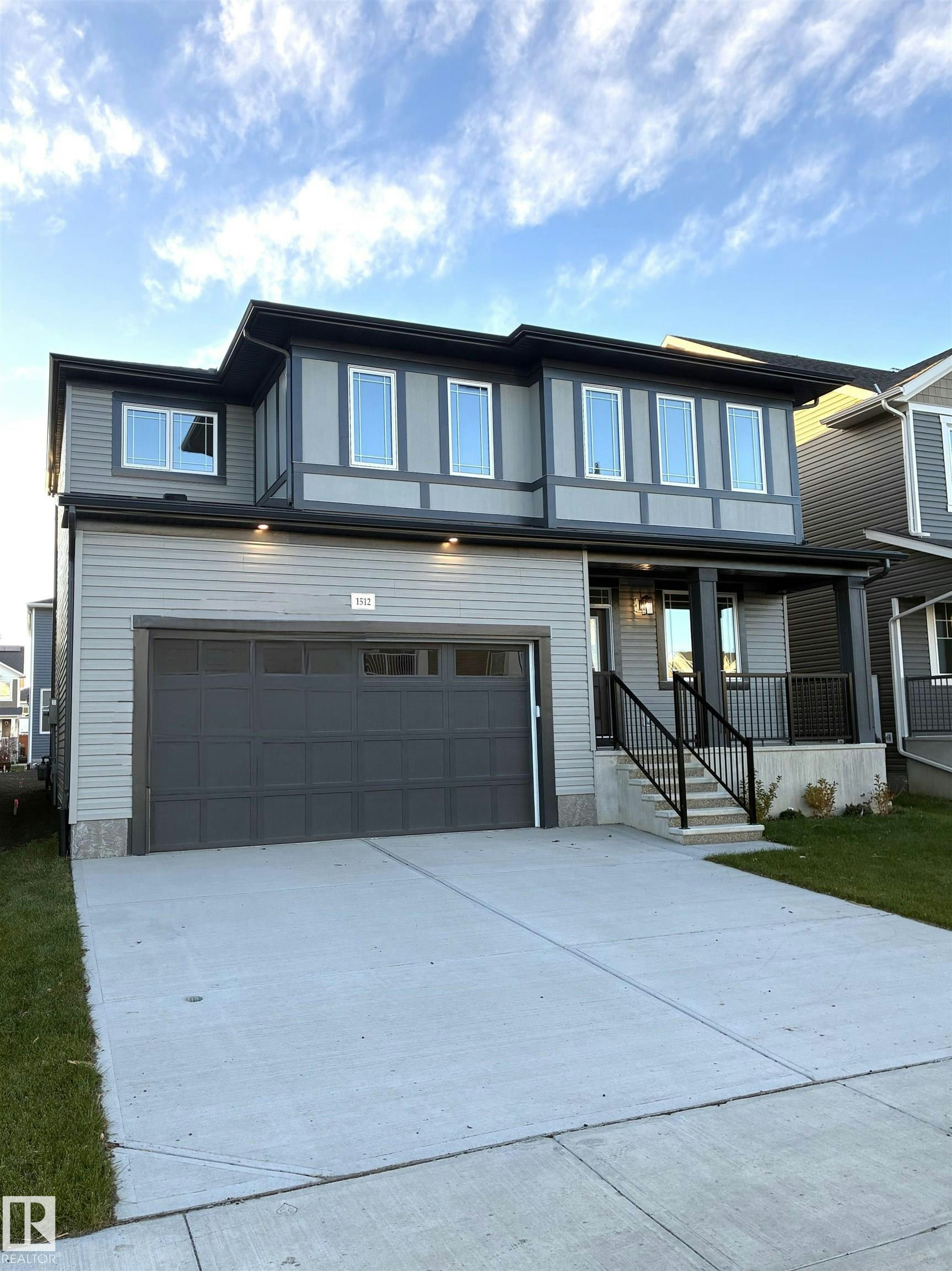 1512 205 Street, Edmonton, AB, T6M 3E7