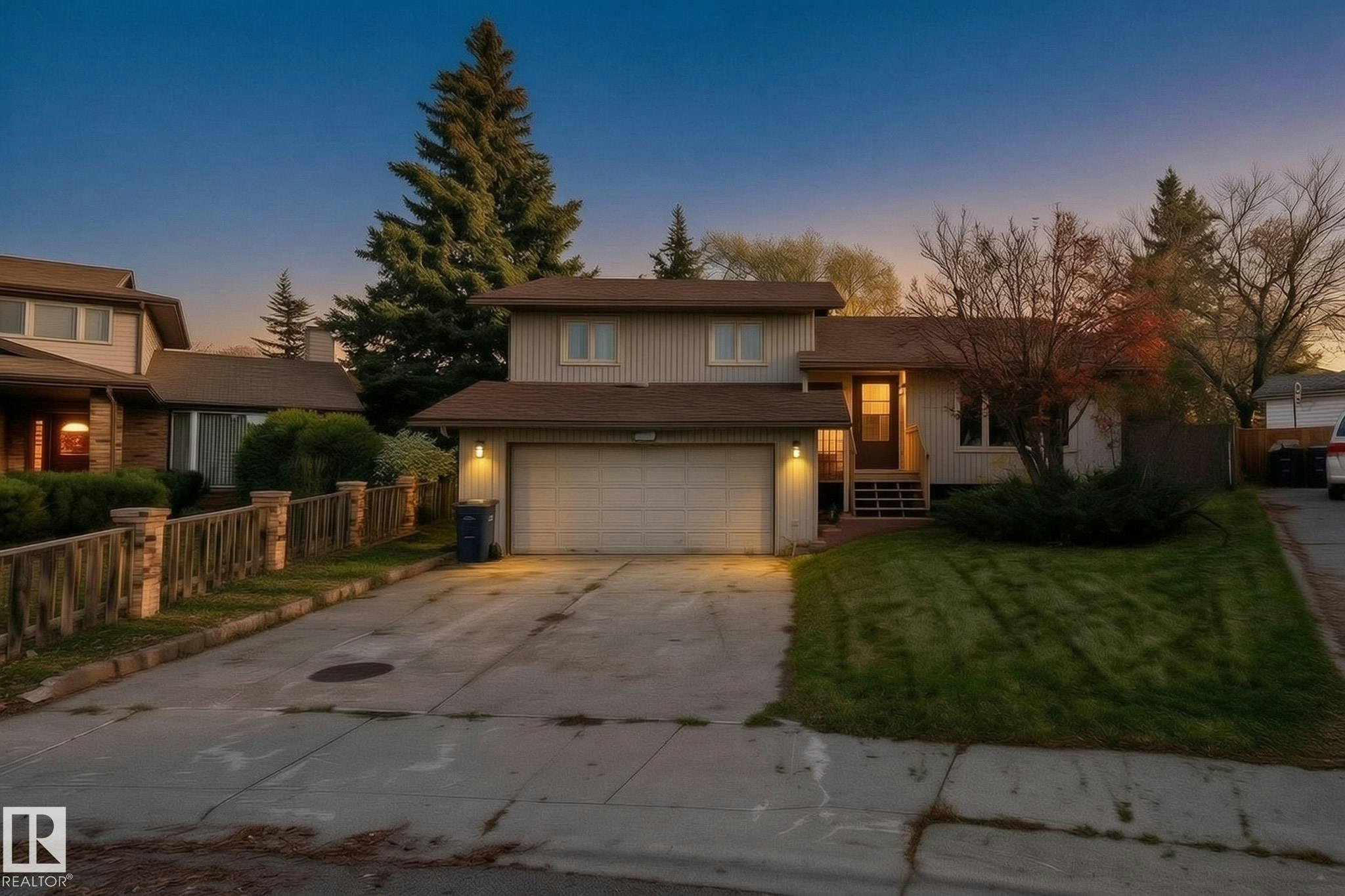 2003 4 Avenue, Cold Lake, AB, T9M 1E1