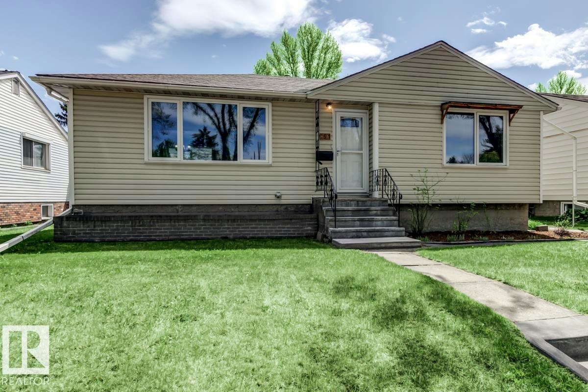 8511 64 Avenue, Edmonton, AB, T6E 0H1