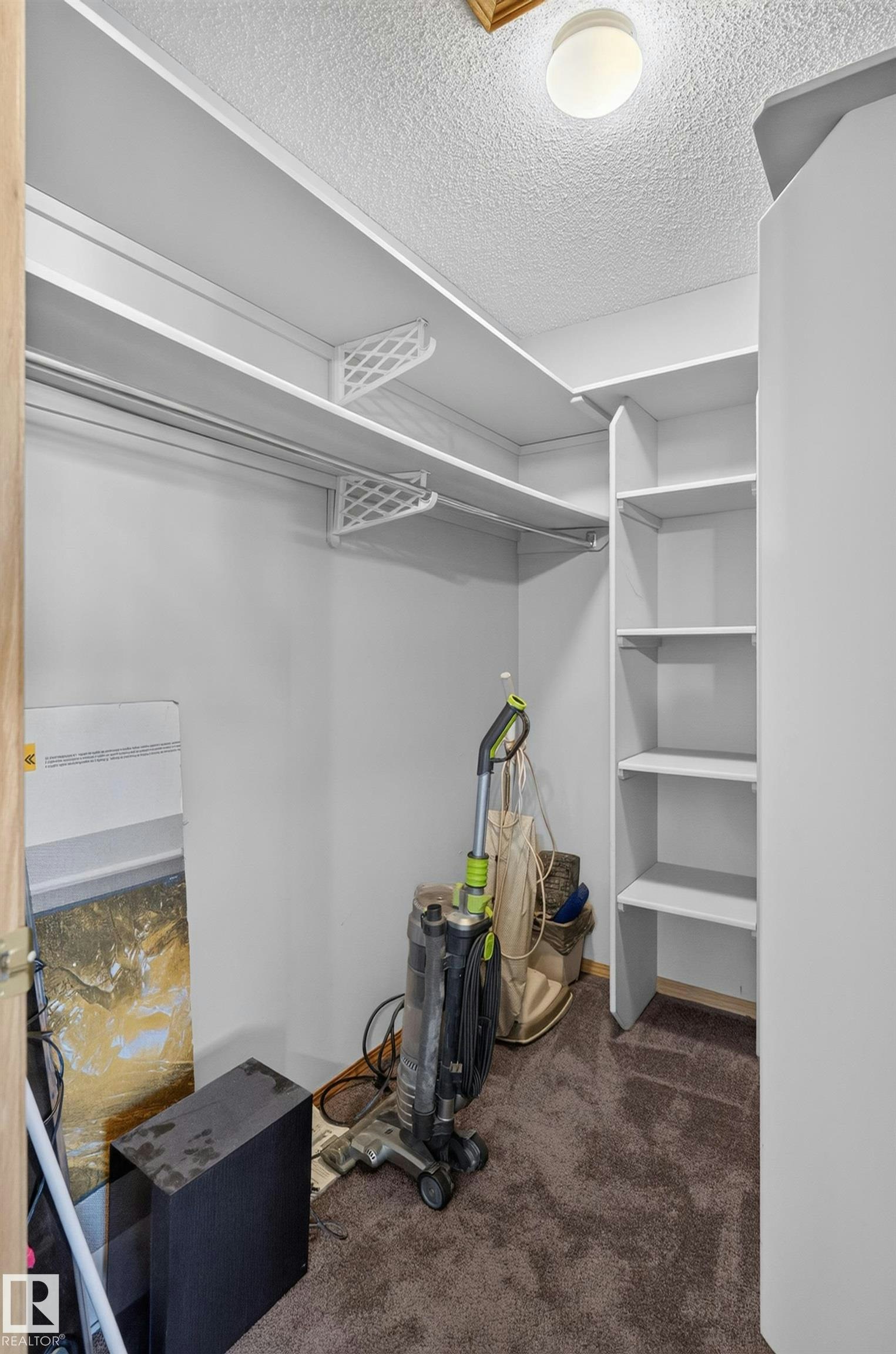 4615 151 Avenue, Edmonton, AB, T5Y 3A1 - 35