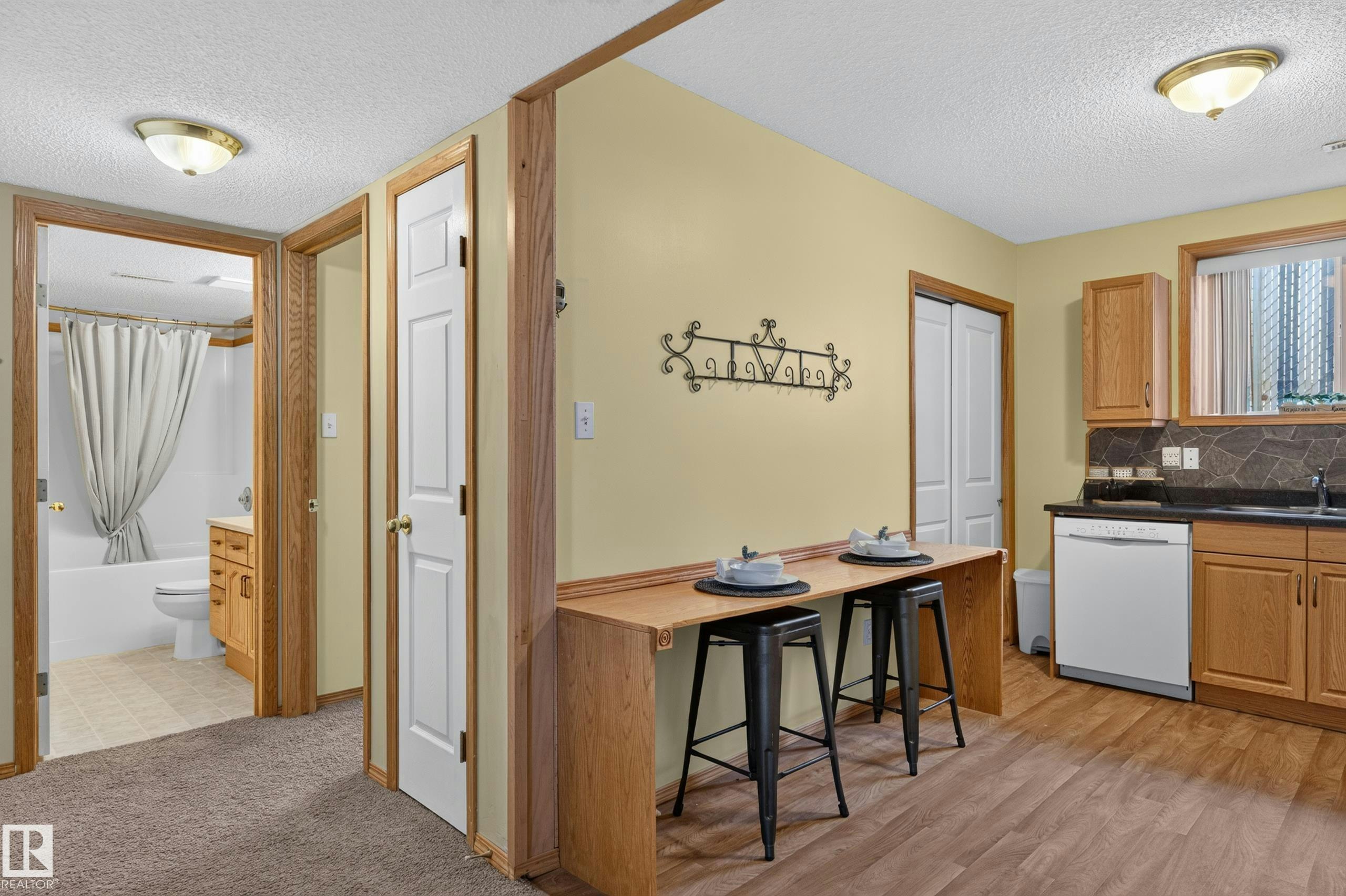 4615 151 Avenue, Edmonton, AB, T5Y 3A1 - 39