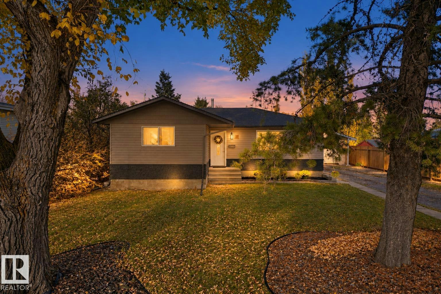 58 Pine Street, Rural Strathcona County, AB, T8N 1S7