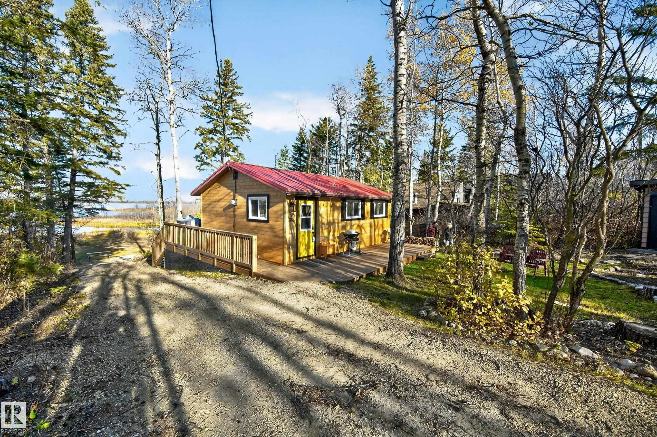 241 51268 Rge Rd 204, Rural Strathcona County, AB, T8G 1E9