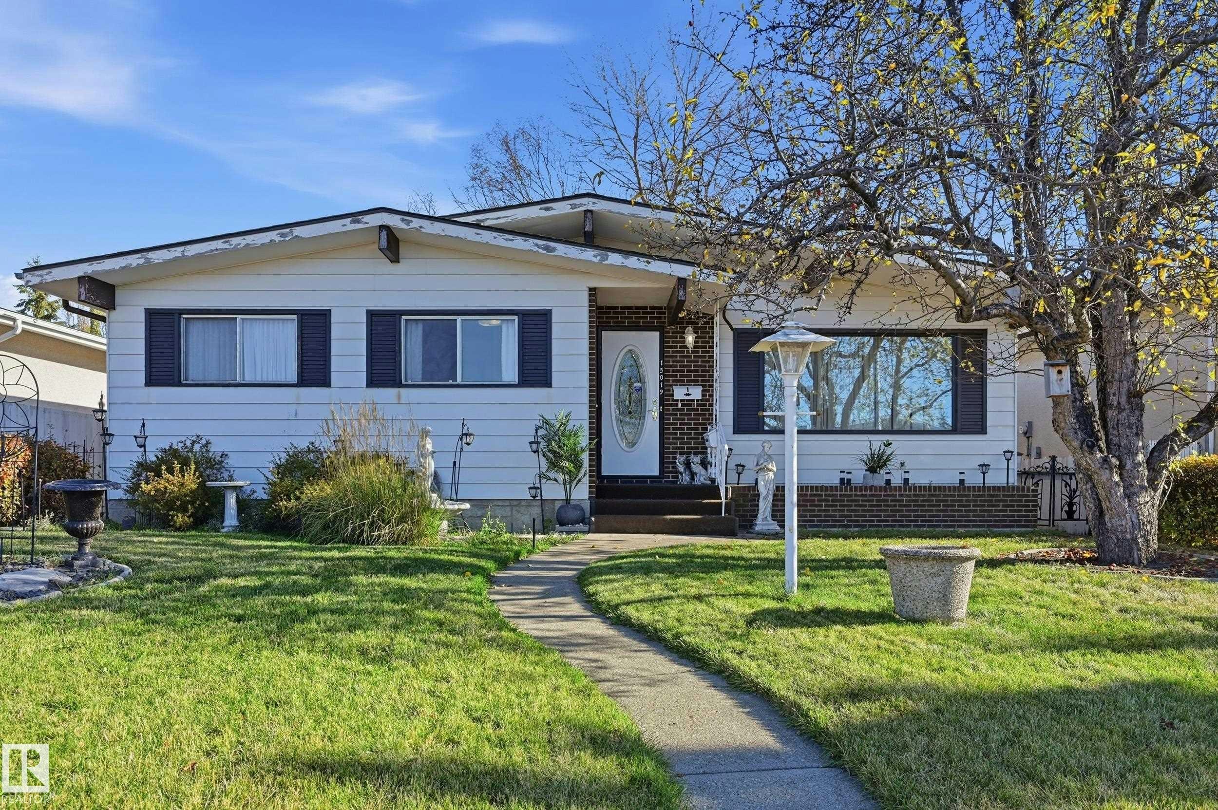 15019 84 Street, Edmonton, AB, T5E 5X3