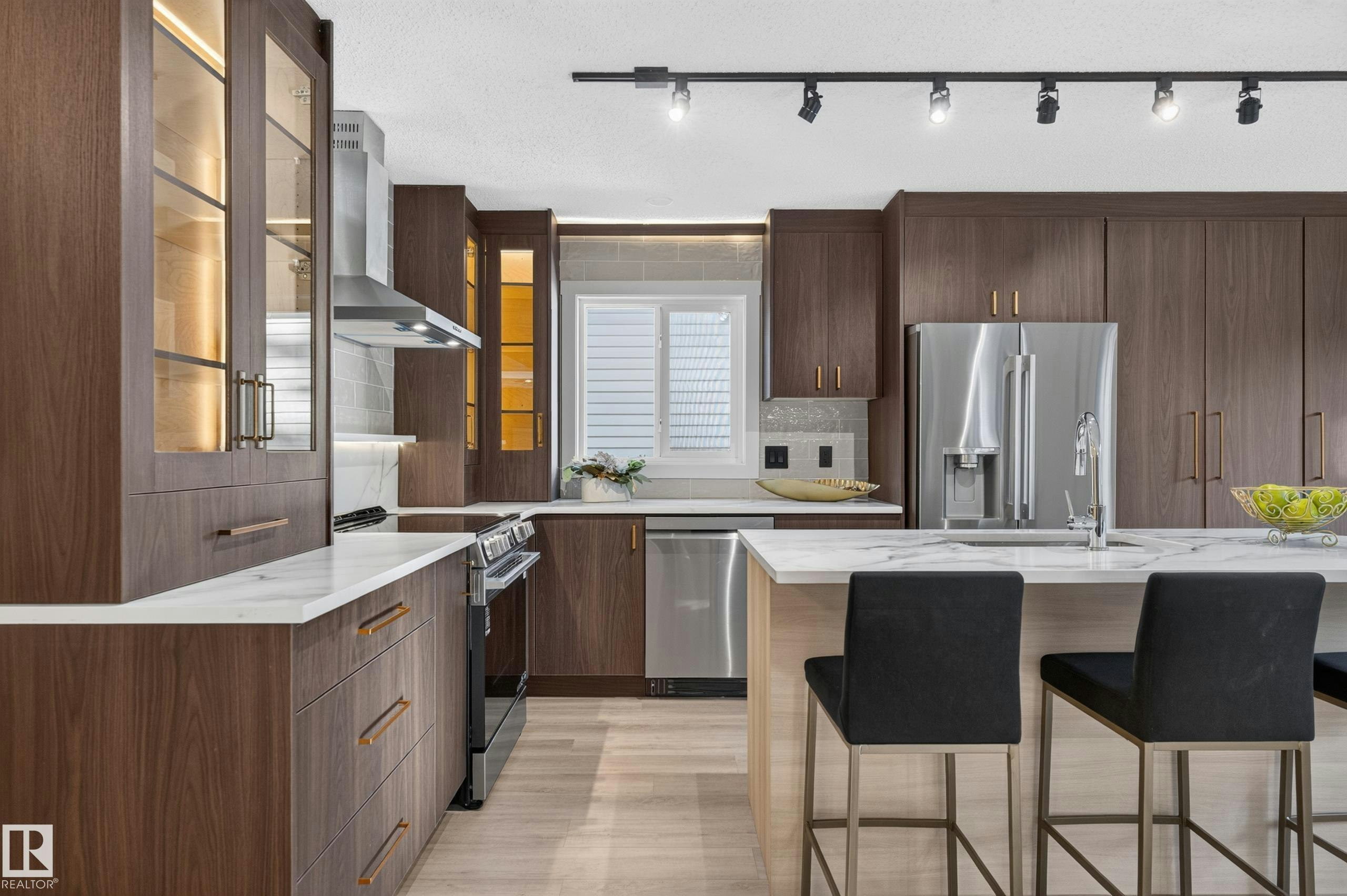 123 Walker Road, Edmonton, AB, T5T 4C2