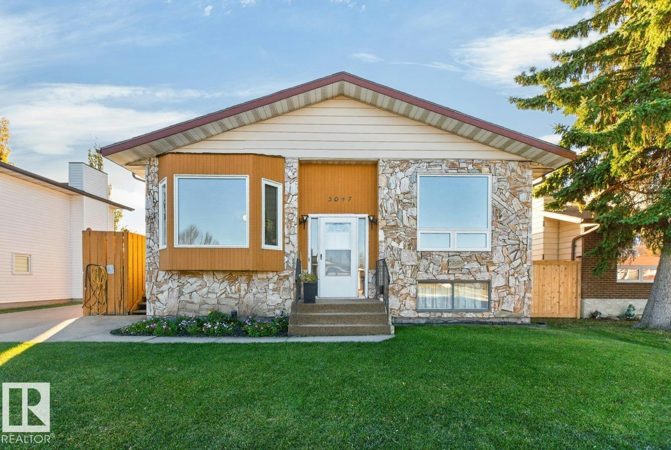3047 143 Avenue, Edmonton, AB, T5Y 1M9