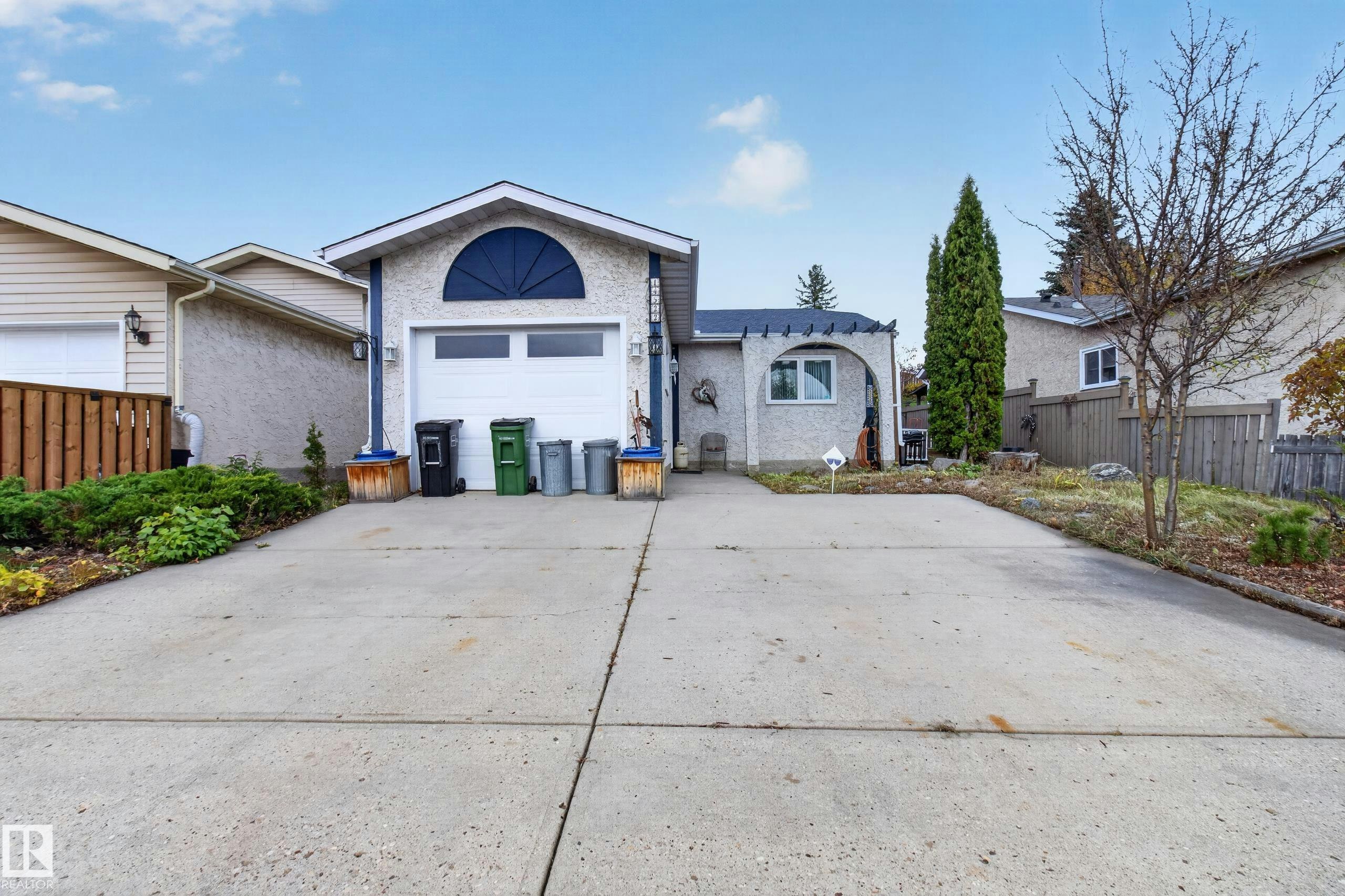 14522 37 Street, Edmonton, AB, T5Y 2K2