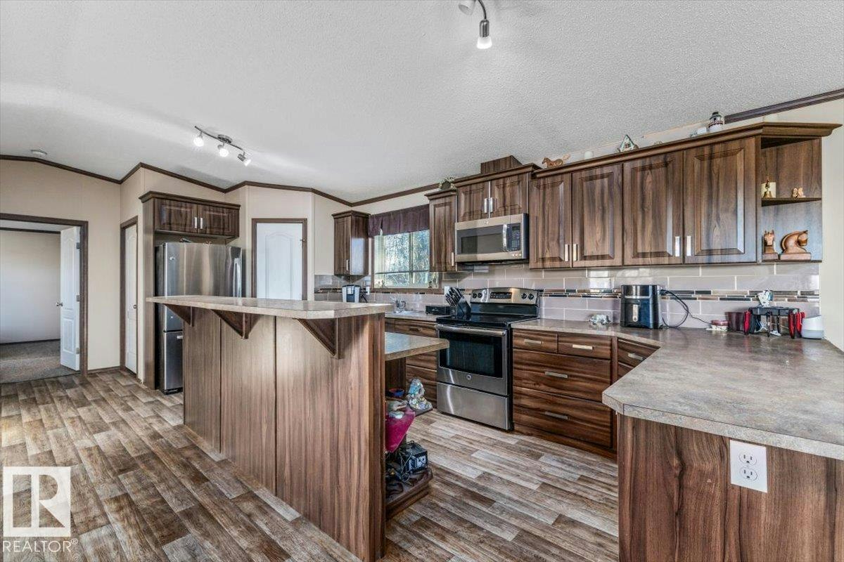 54215 Rge Road 13, Rural Lac Ste. Anne County, AB, T0E 1V2