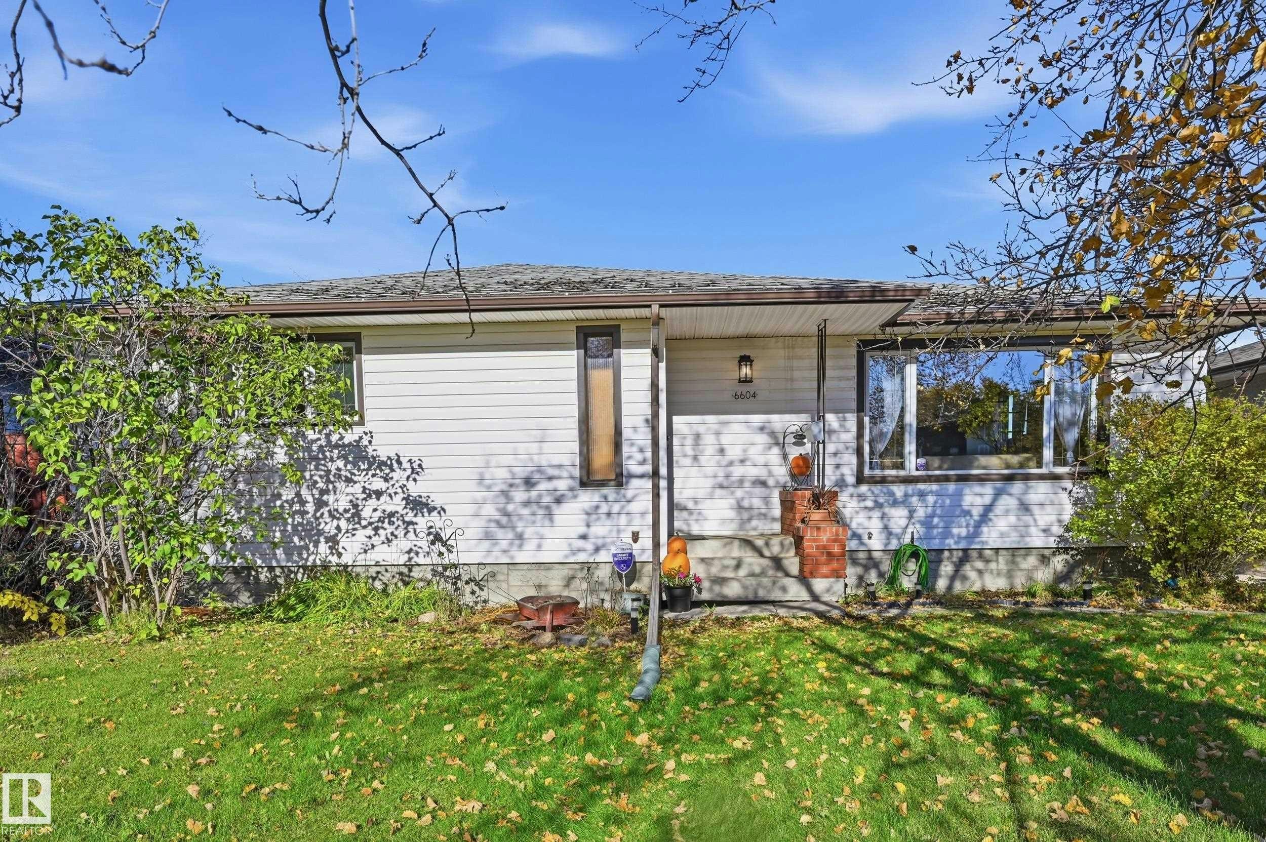 6604 93 Avenue, Edmonton, AB, T6B 0W5
