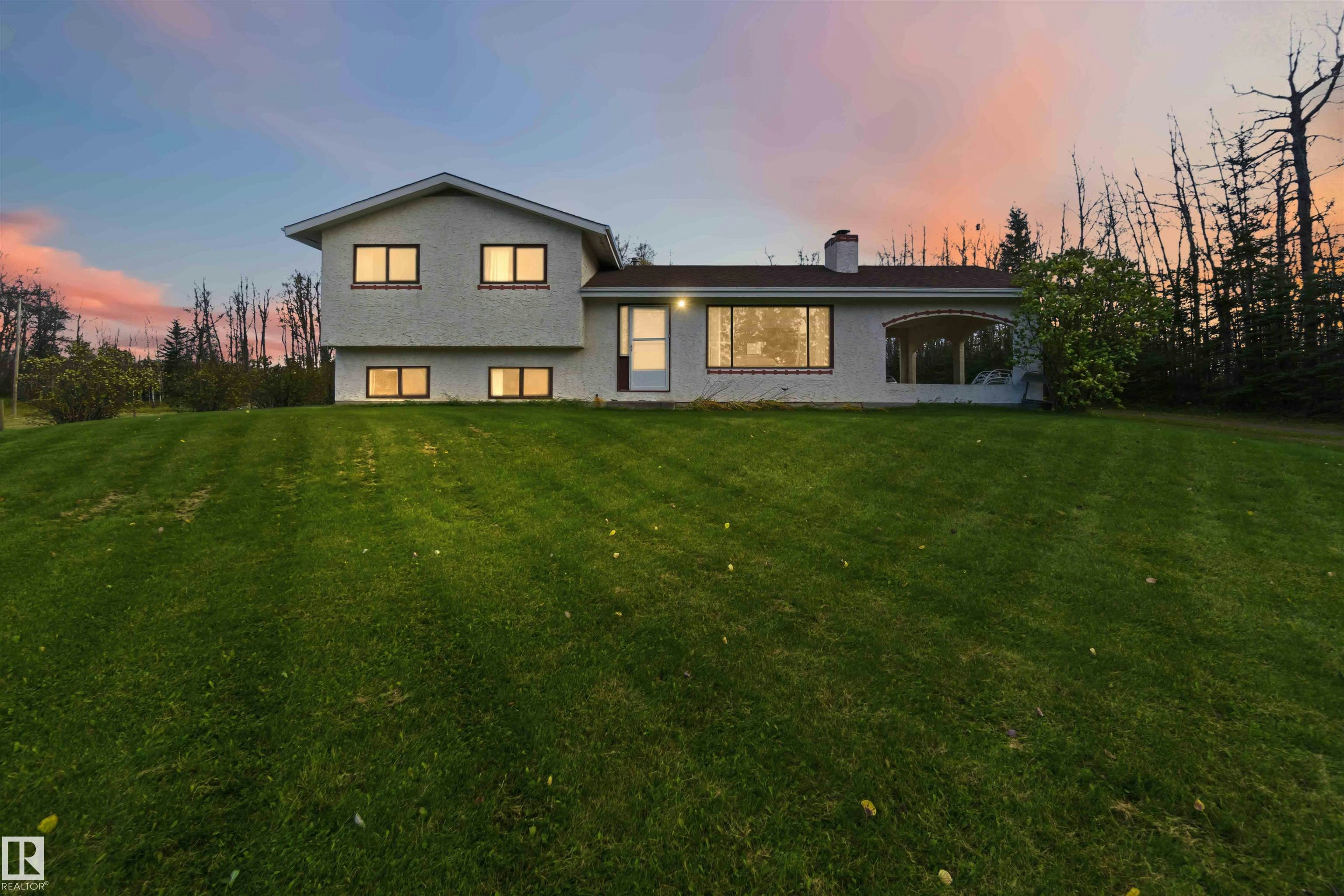 54207 Rge Road 52, Rural Lac Ste. Anne County, AB, T0E 0L0