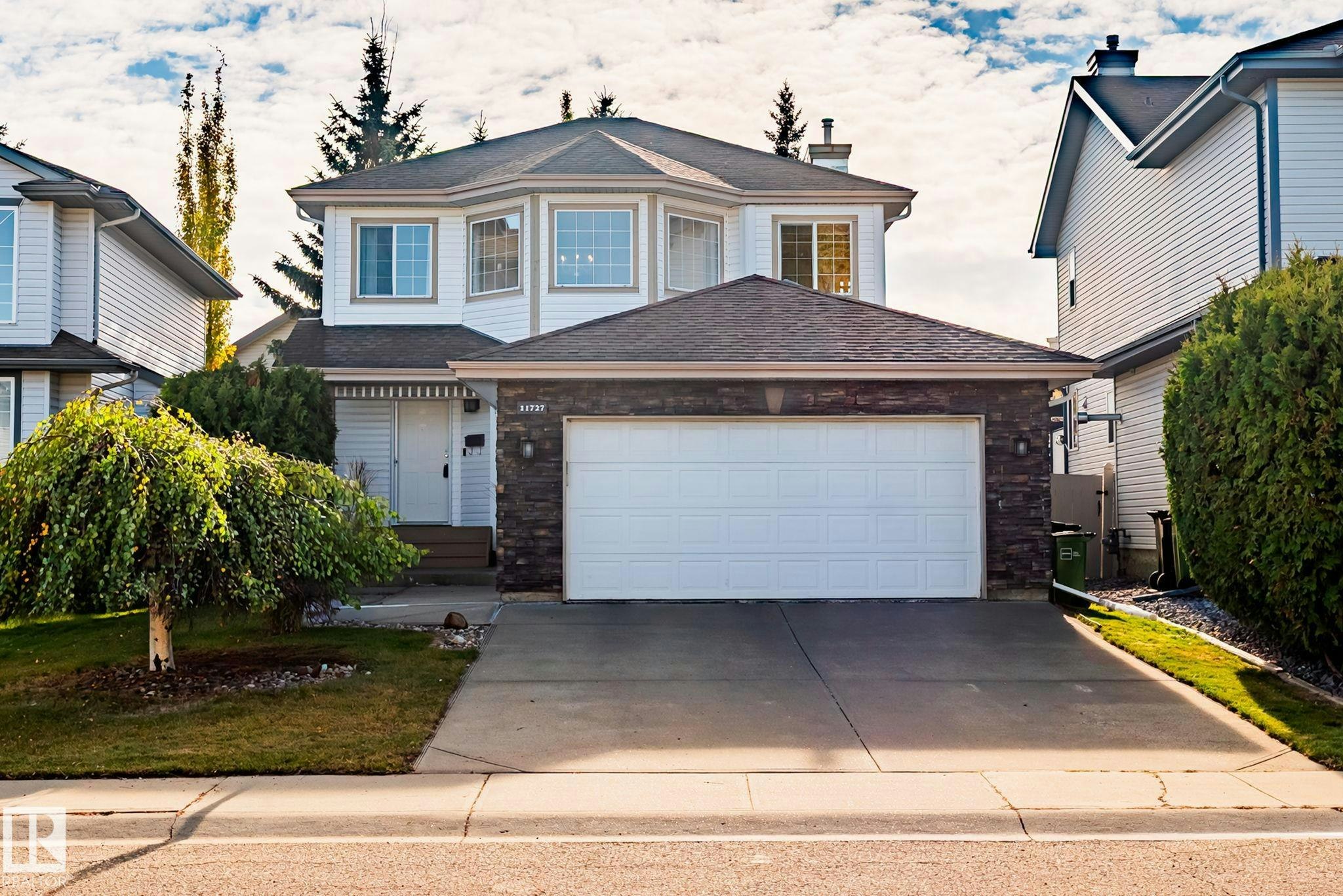 11727 13 Avenue, Edmonton, AB, T6J 7G1