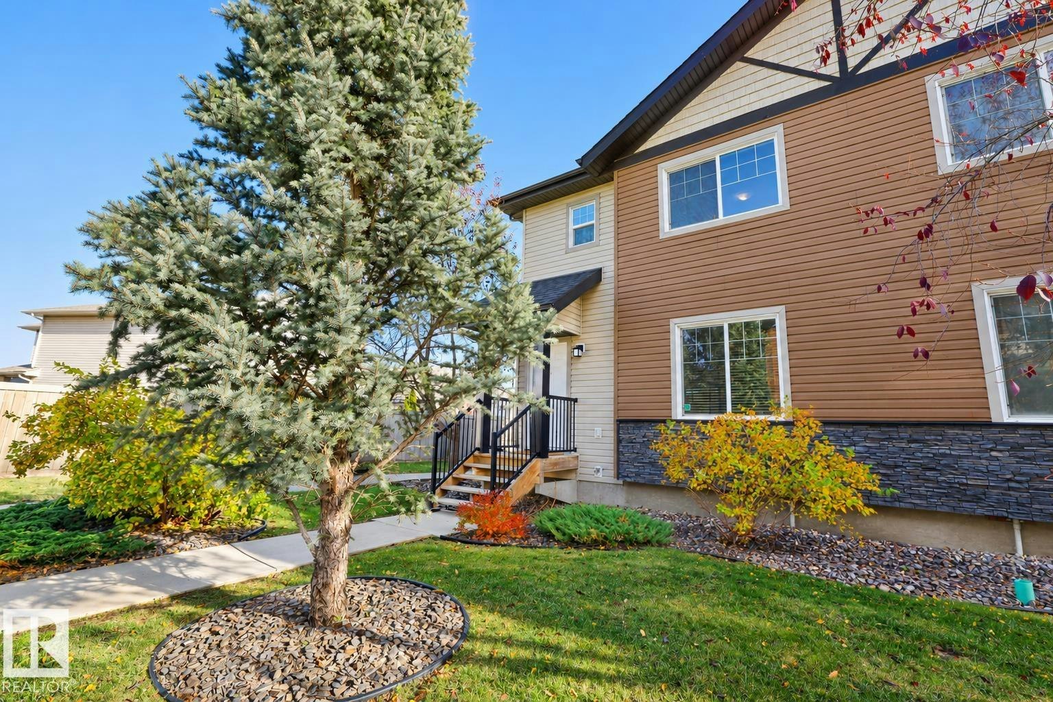 40-8716 179 Avenue NW, Edmonton, AB, T5Z 0J3