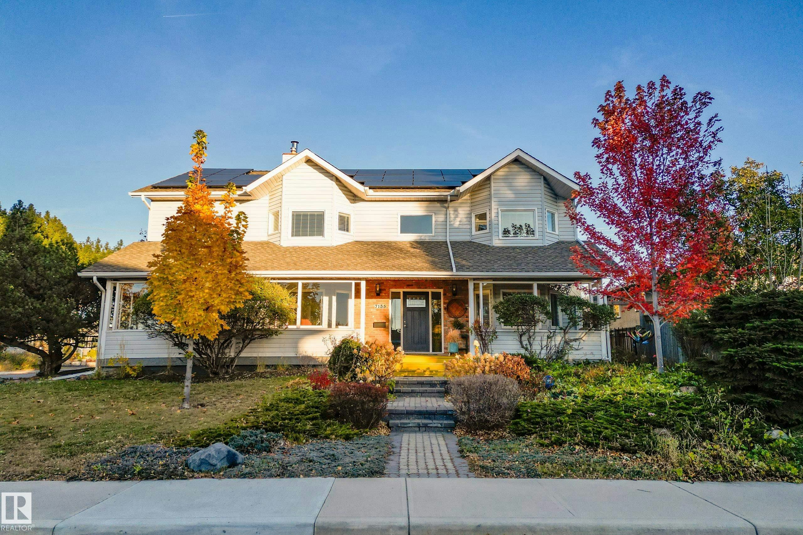 7135 81 Street, Edmonton, AB, T6C 2T3