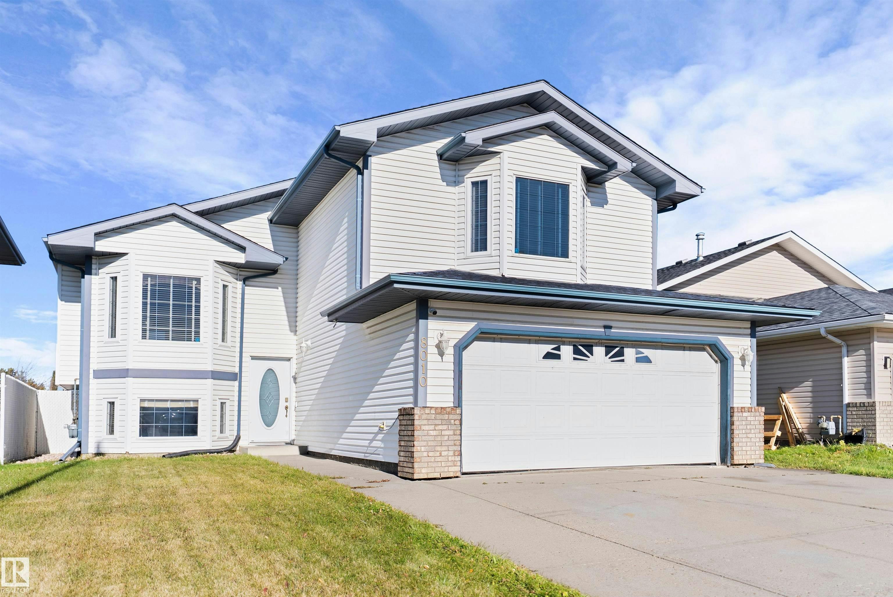 8010 166a Avenue, Edmonton, AB, T5Z 3V9