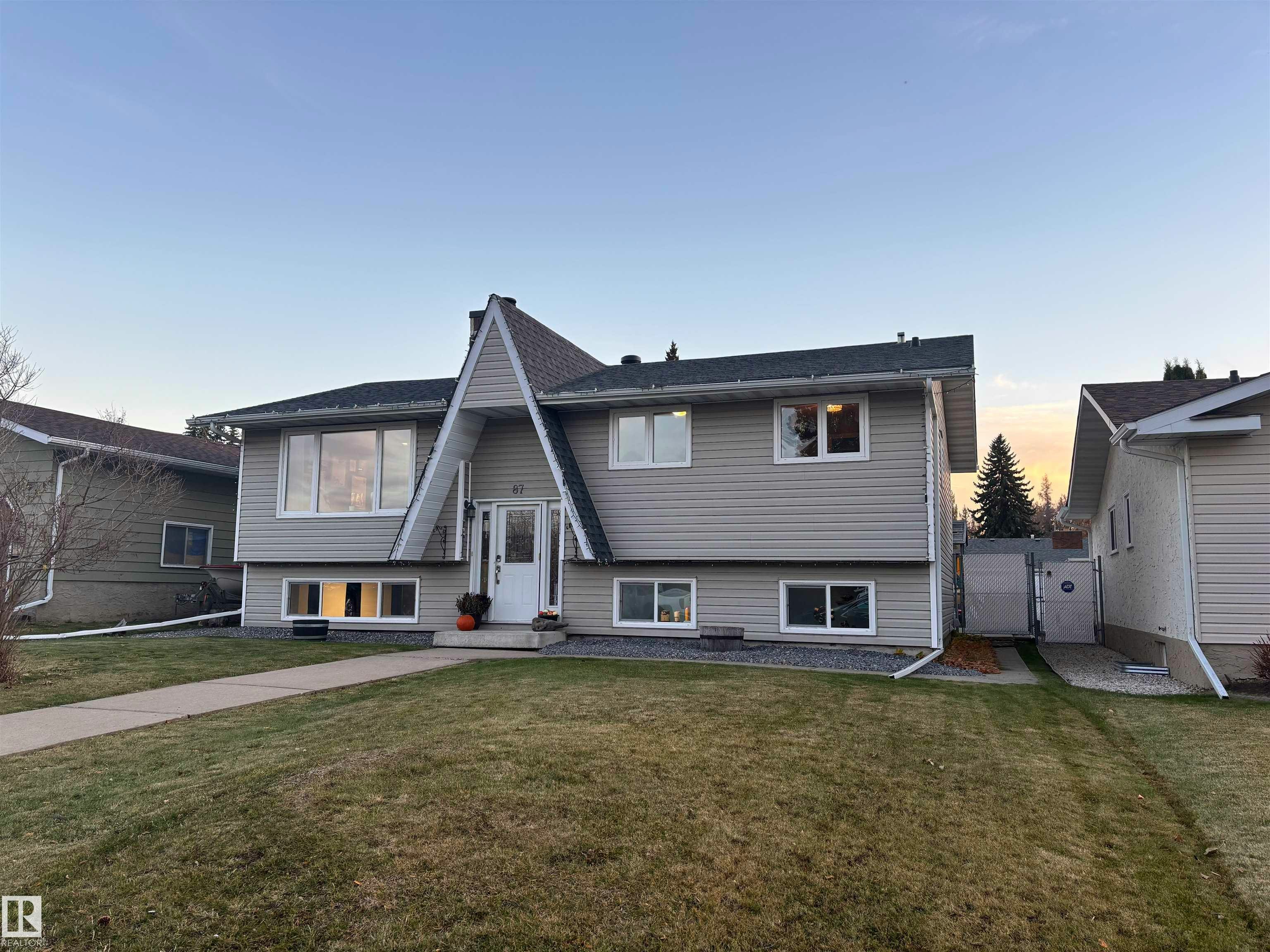 87 Waverley Crescent, Spruce Grove, AB, T7X 1P4