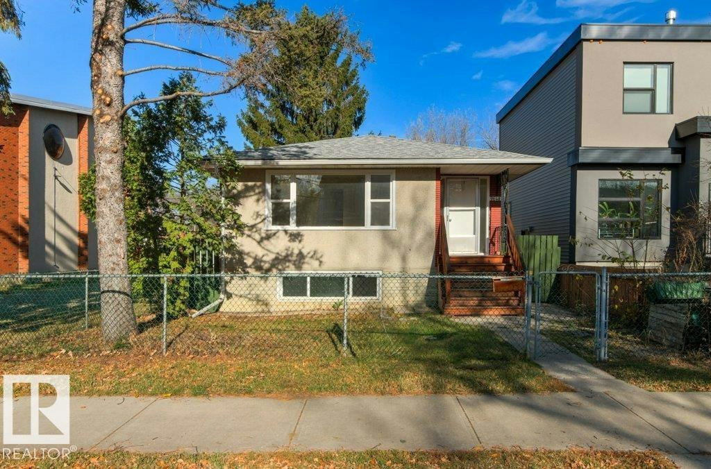 9640 74 Avenue, Edmonton, AB, T6E 1E6