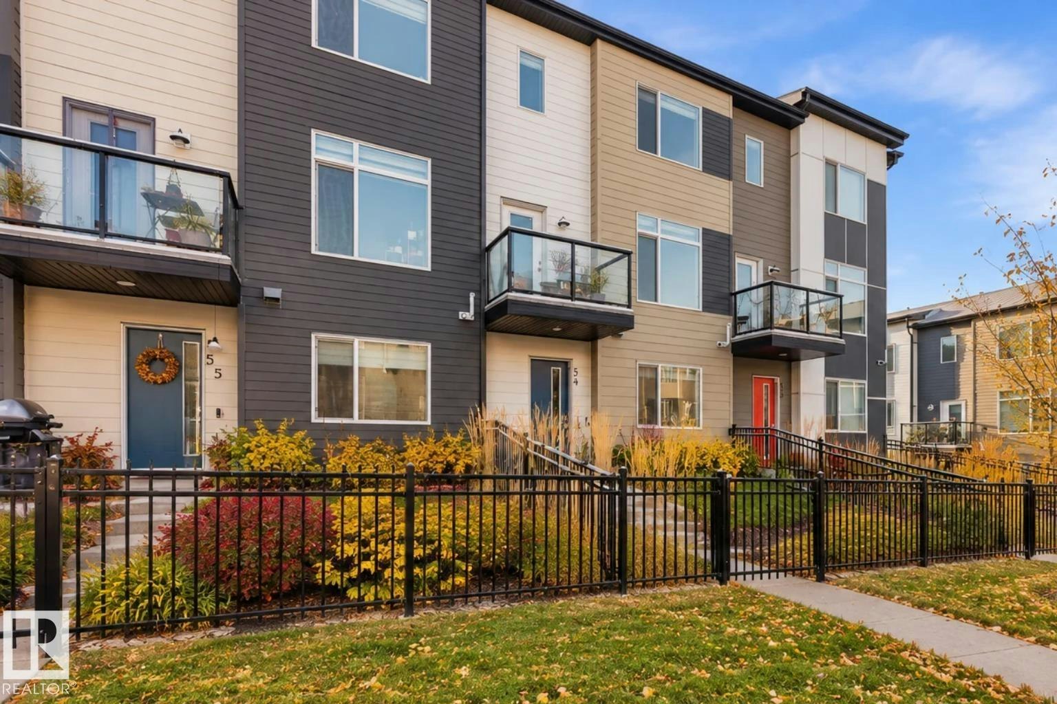 54-804 Welsh Drive, Edmonton, AB, T6X 1Y8