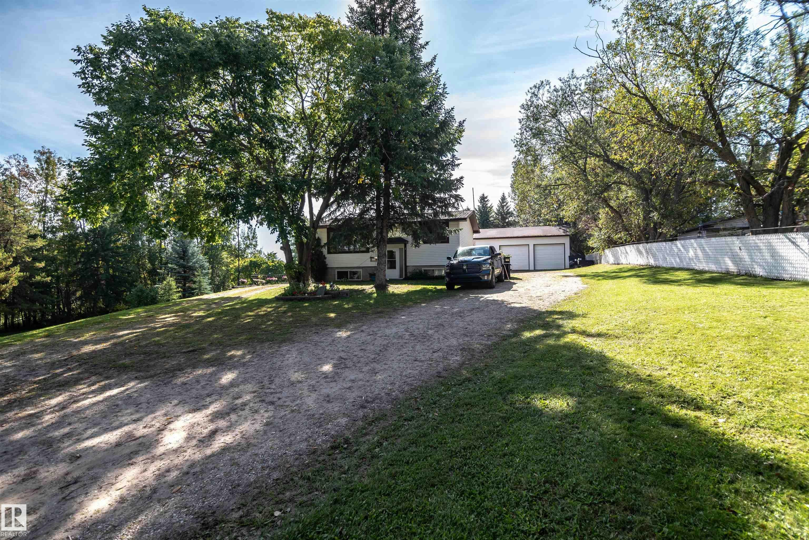 23-53025 Hghway 770, Rural Parkland County, AB, T0E 0H0