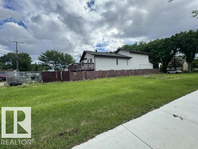 11447 90 Street, Edmonton, AB, T5B 3X8