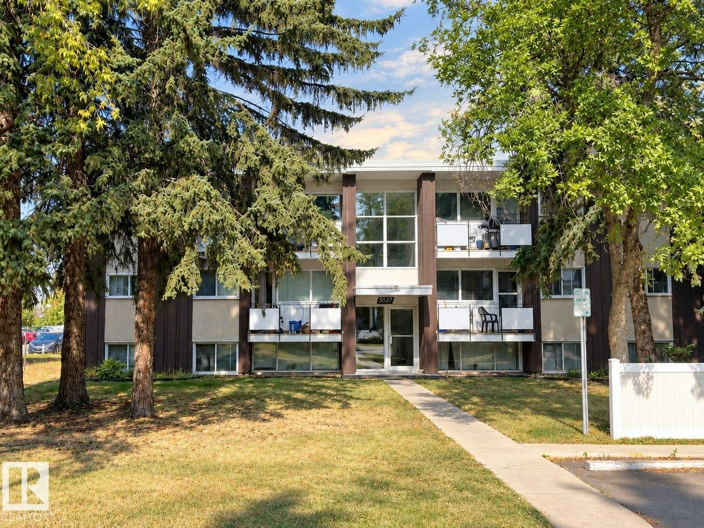 16-5631 105 Street, Edmonton, AB, T6H 2N2