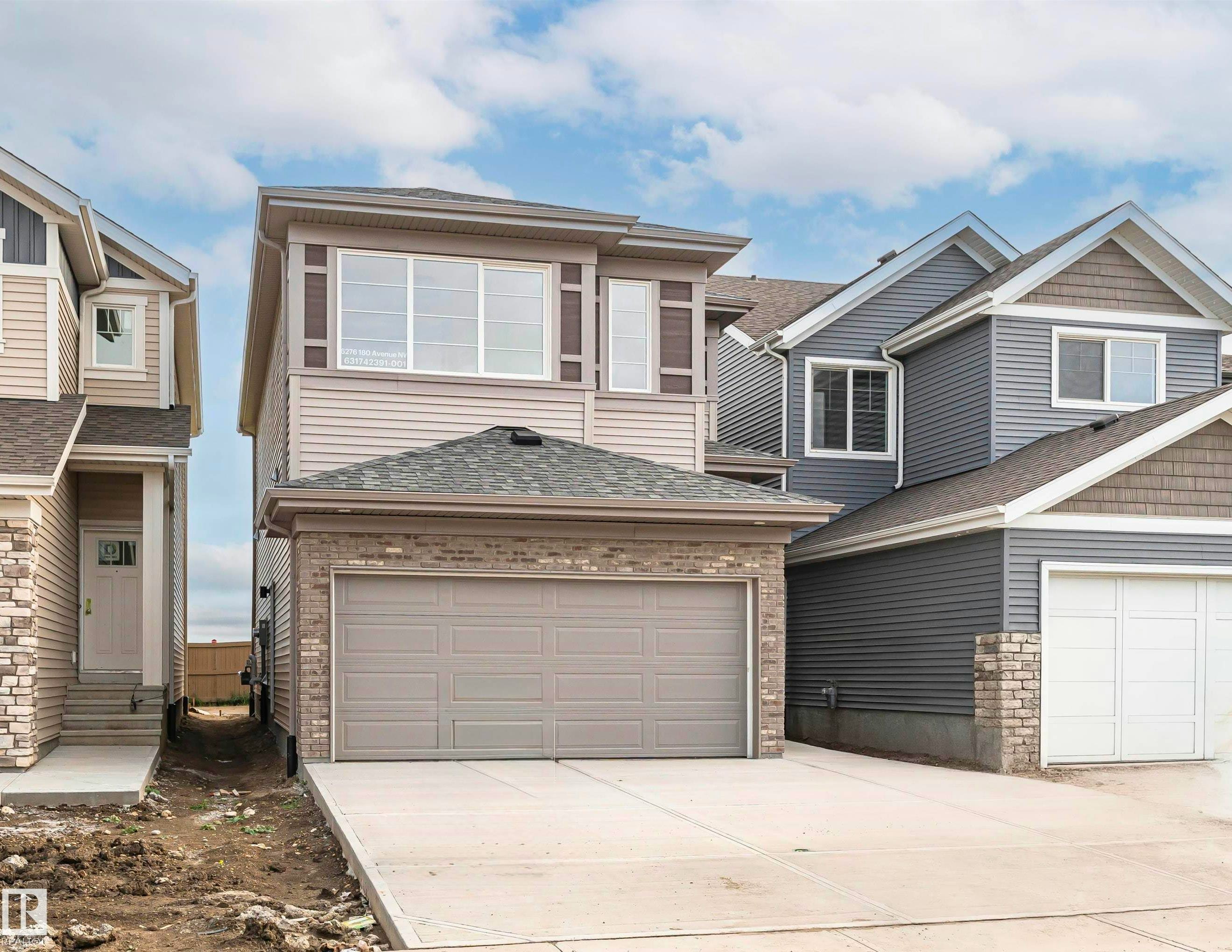 6276 180 Avenue, Edmonton, AB, T5Y 4L8