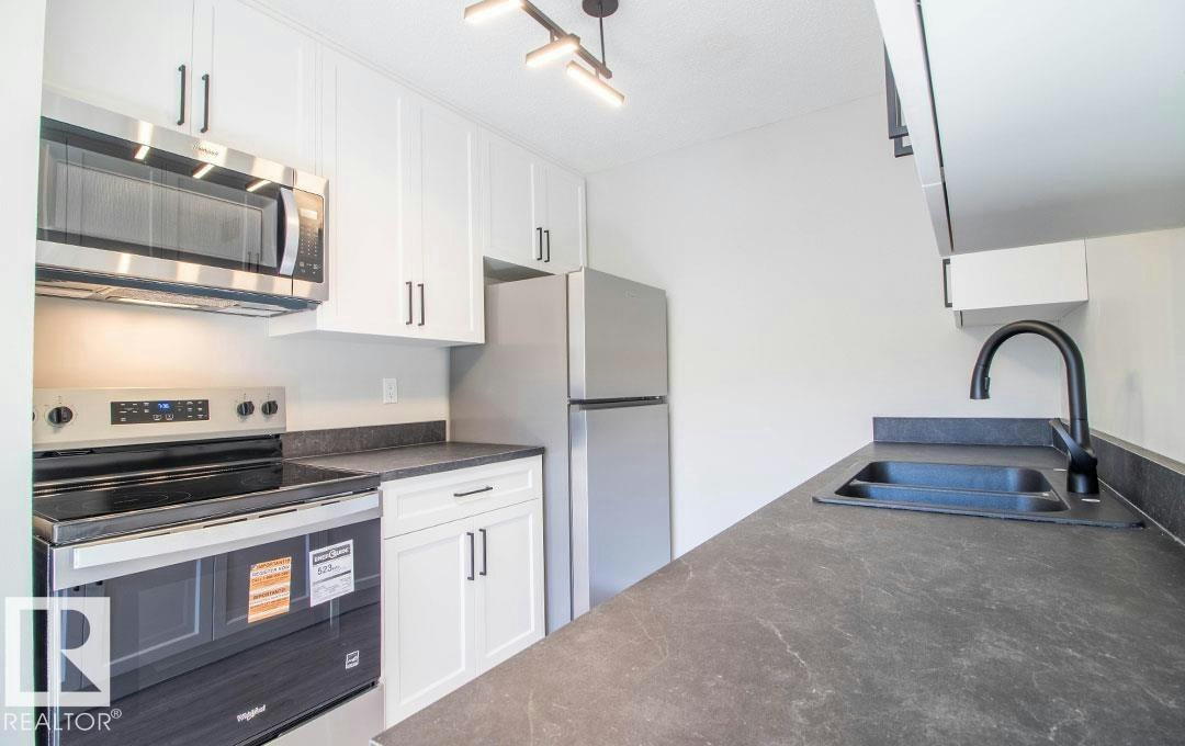 3129 139 Avenue, Edmonton, AB, T5Y 1R4