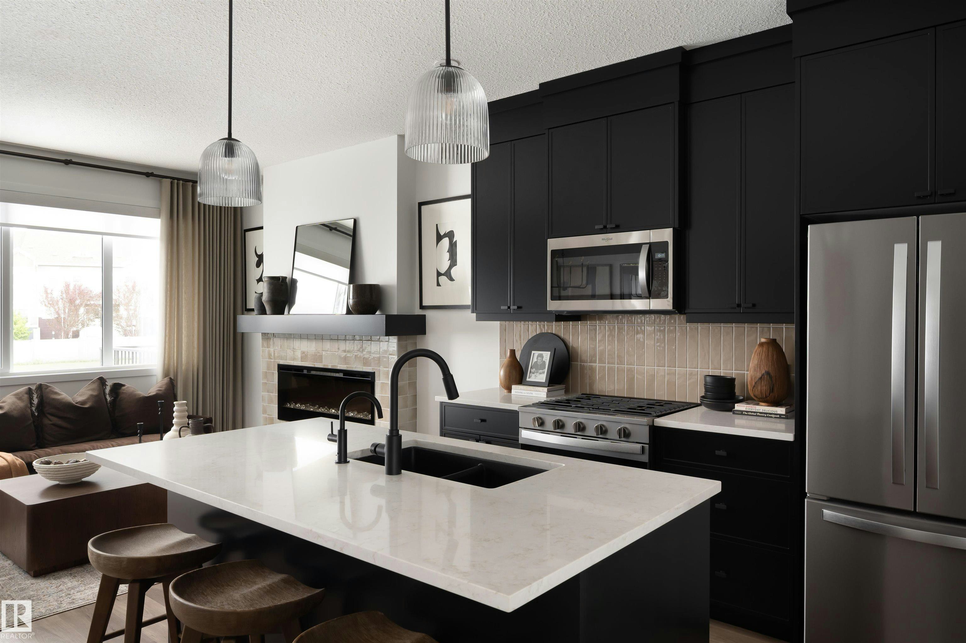 1038 Cristall Crescent, Edmonton, AB, T6W 5S6