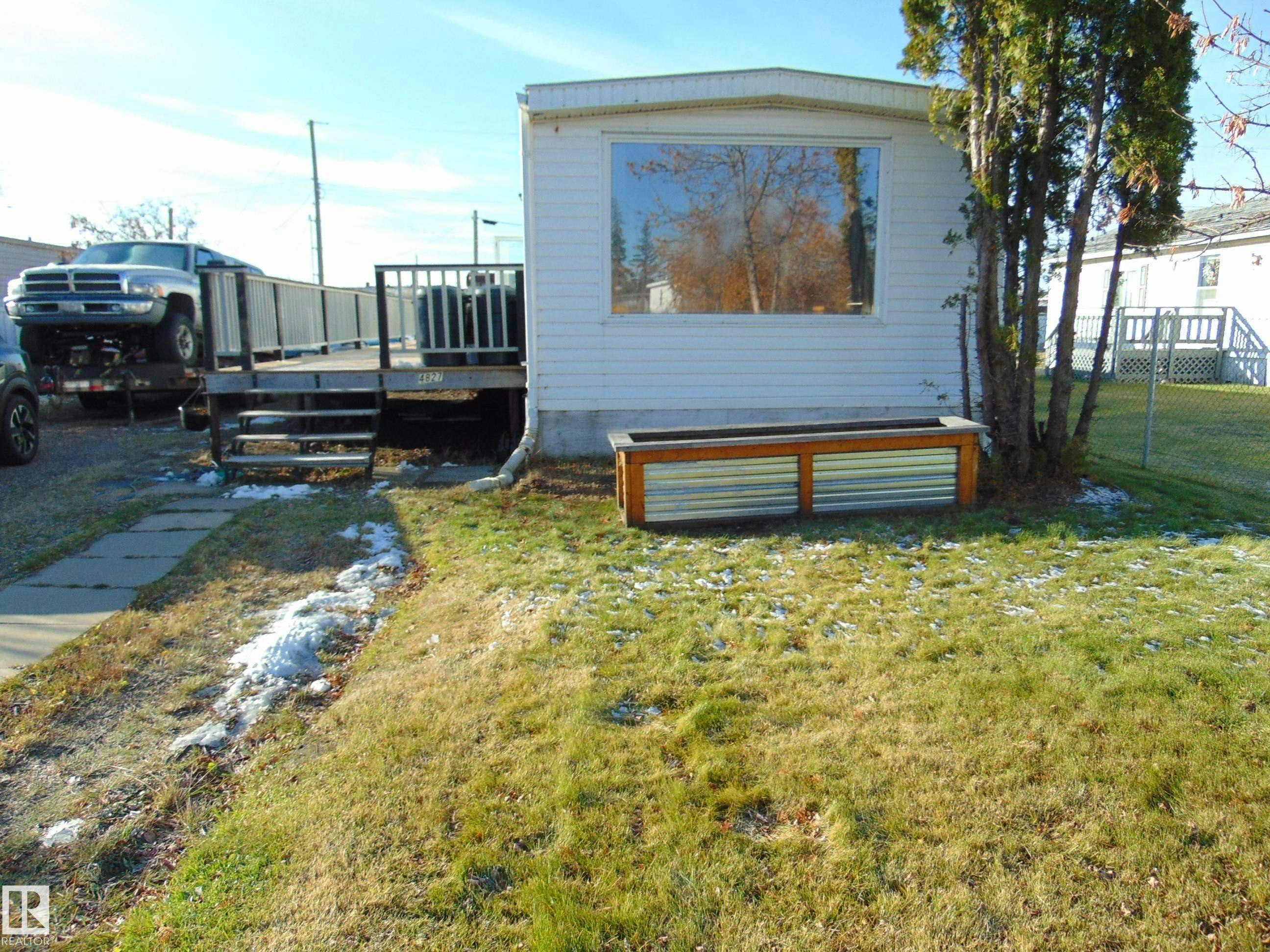 4827 49 Avenue, Chipman, AB, T0B 0W0