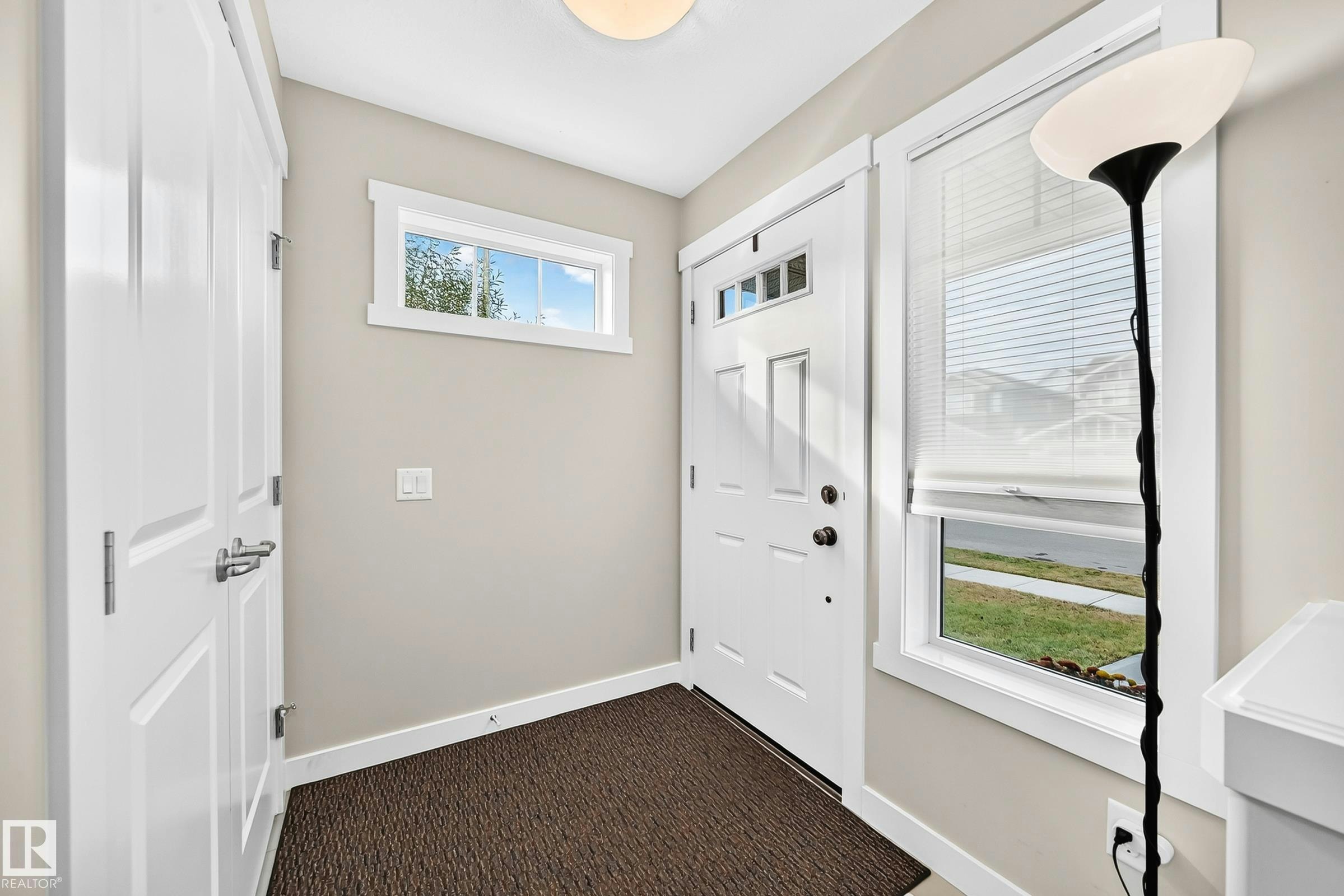 7423 179 Avenue - 3