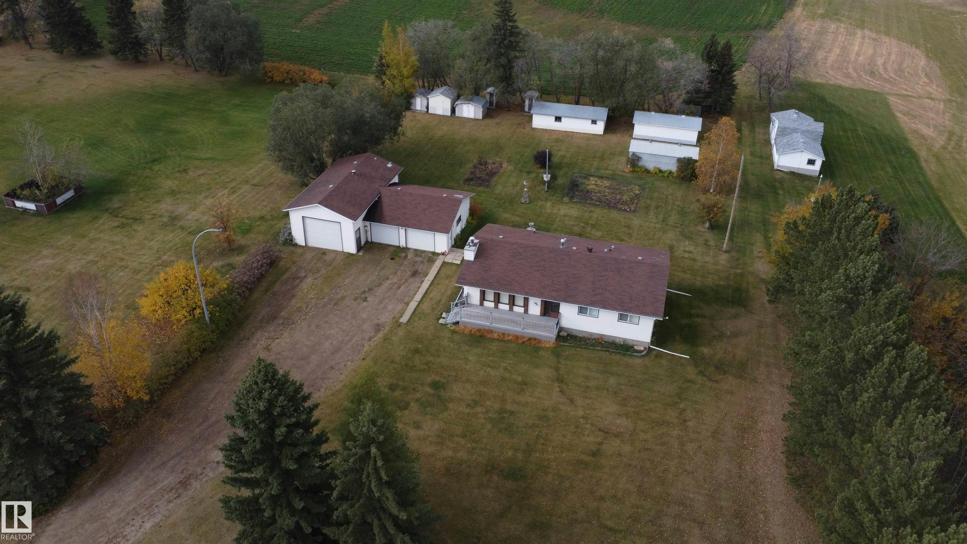 49446 Rge Rd 235, Rural Leduc County, AB, T4X 1P6